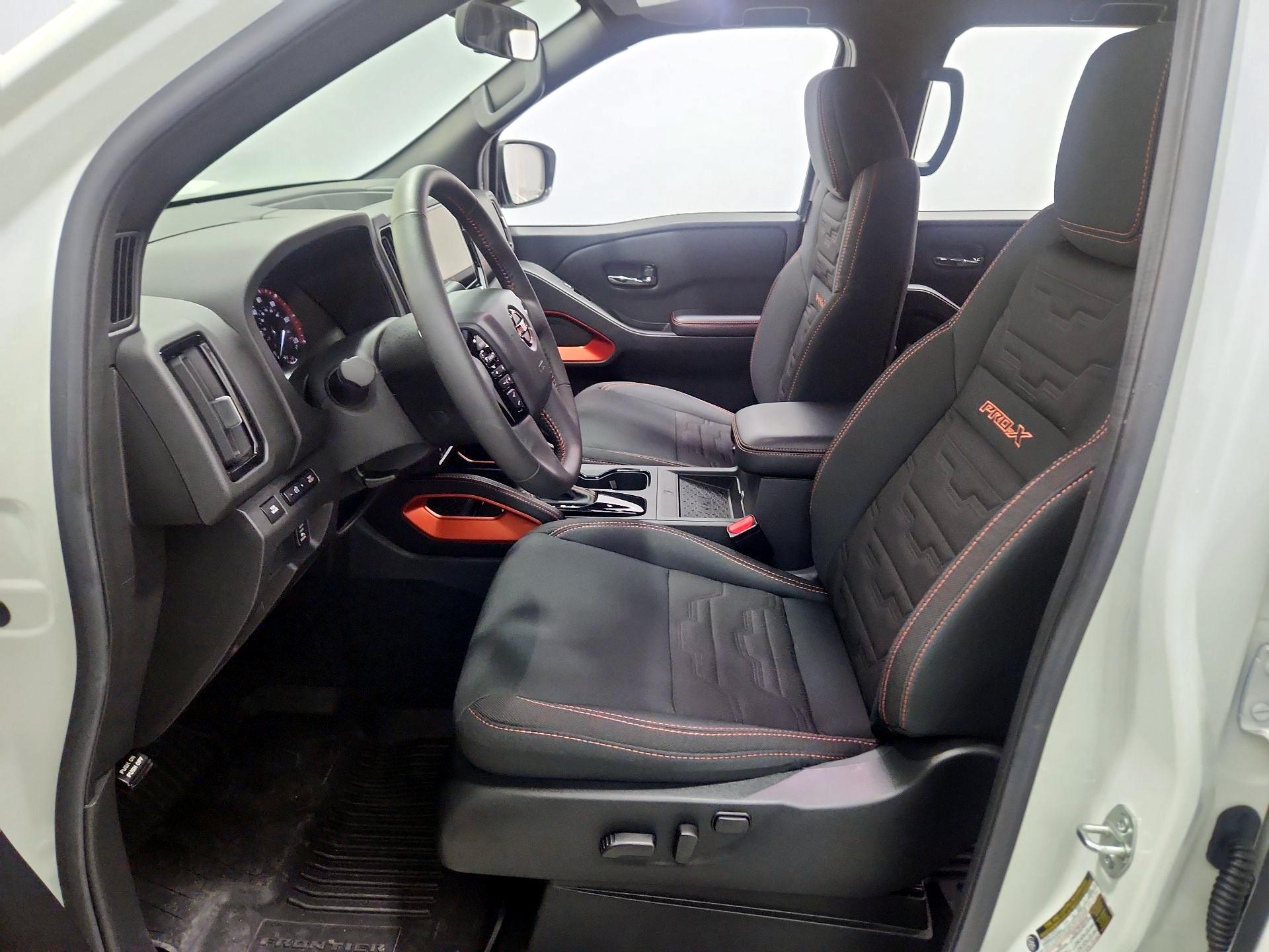 Thumbnail: 2025 Nissan Frontier - 11