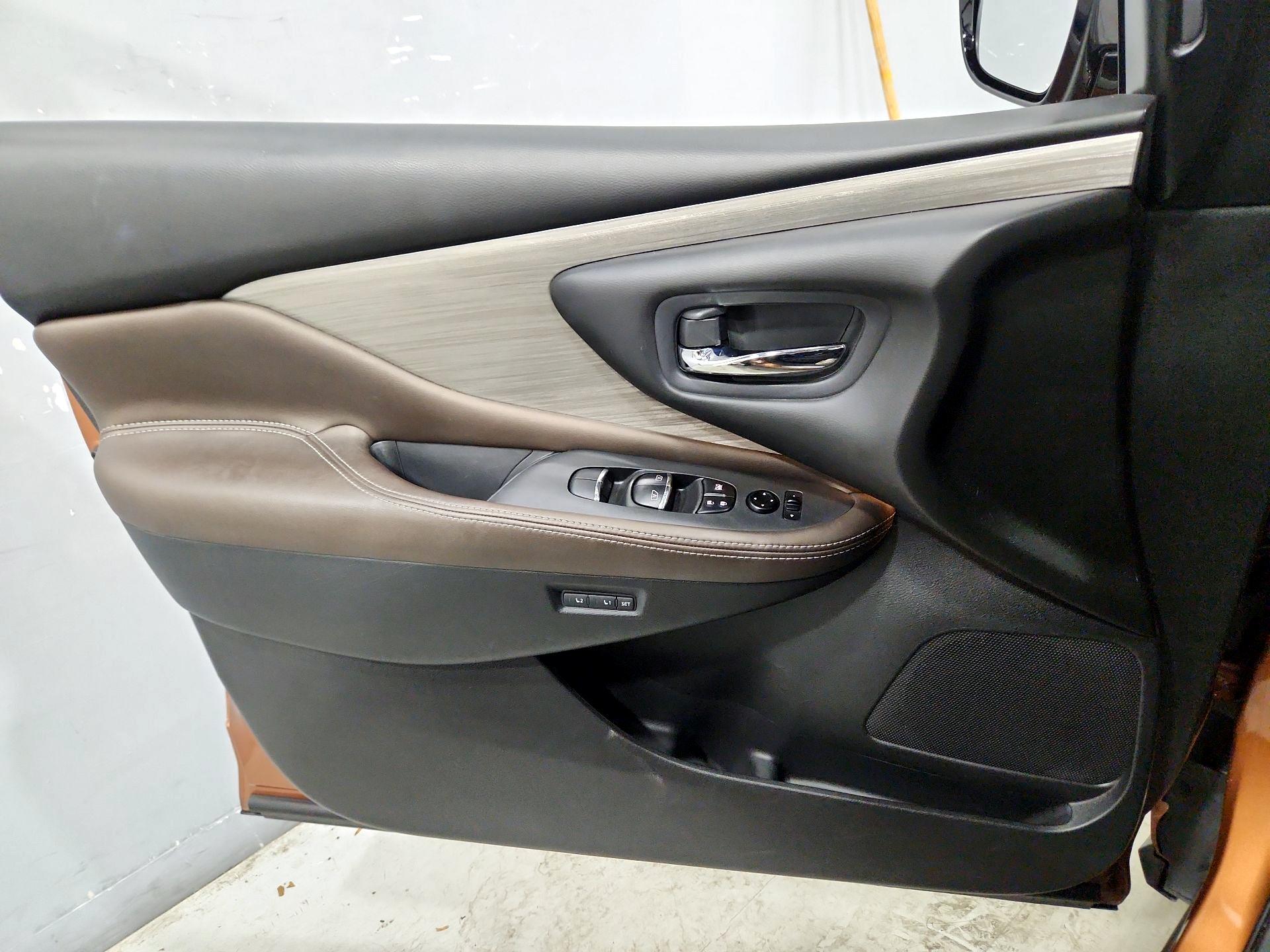 Thumbnail: 2016 Nissan Murano - 12