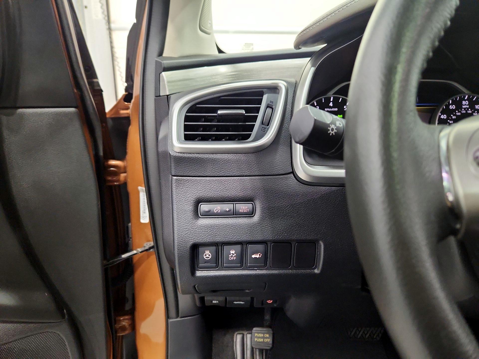 Thumbnail: 2016 Nissan Murano - 13