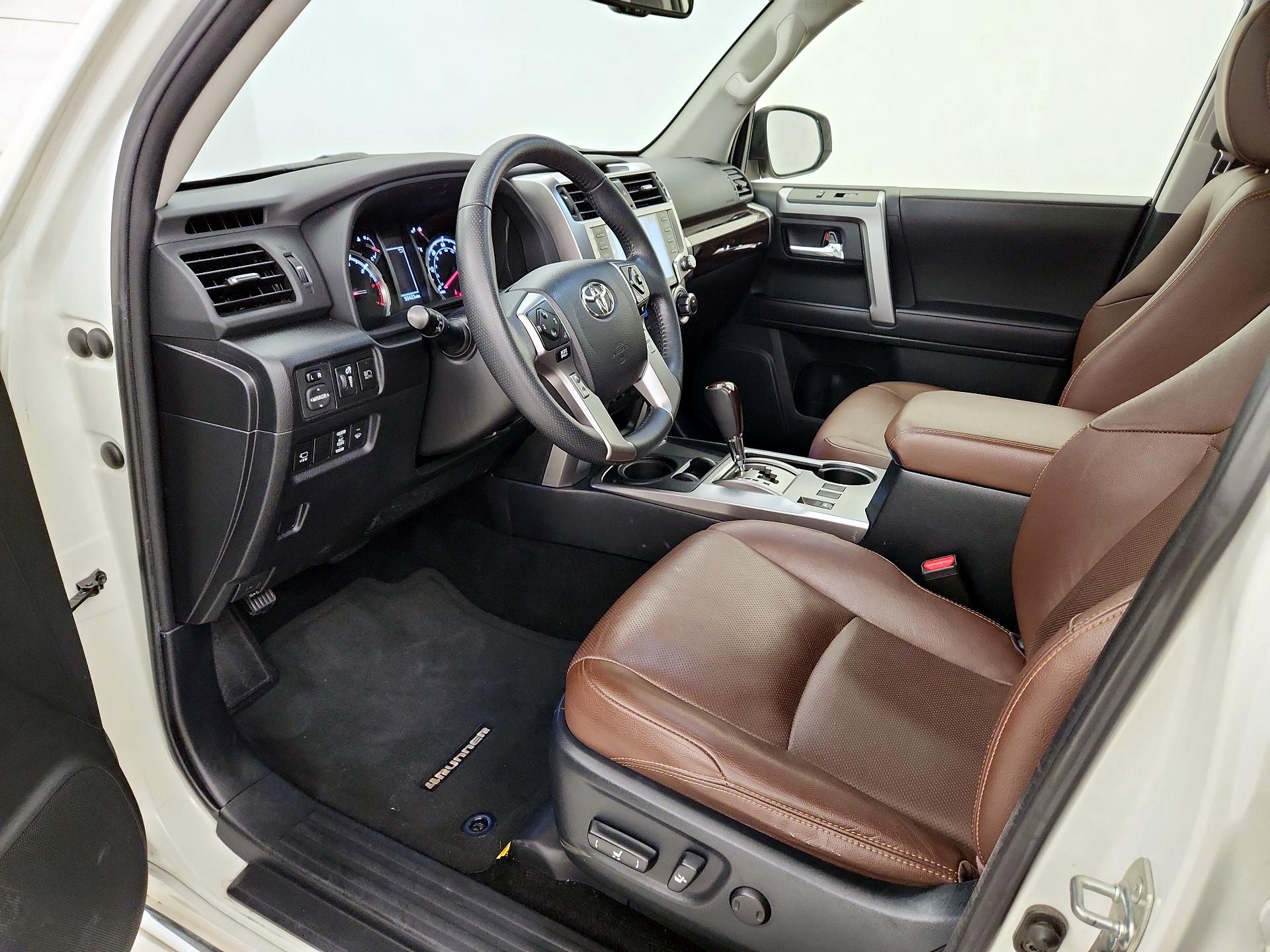 Thumbnail: 2022 Toyota 4Runner - 11