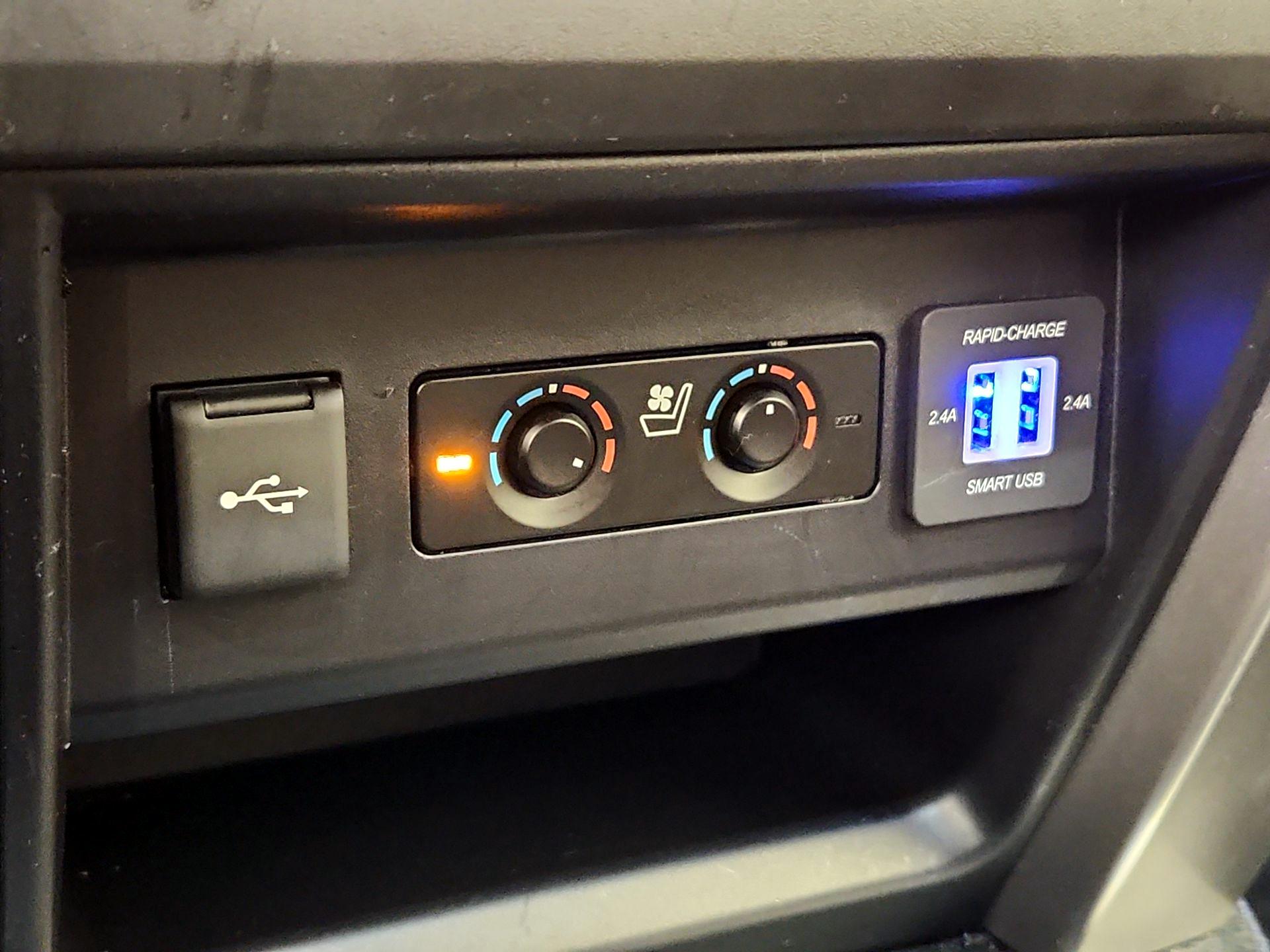 Thumbnail: 2022 Toyota 4Runner - 19