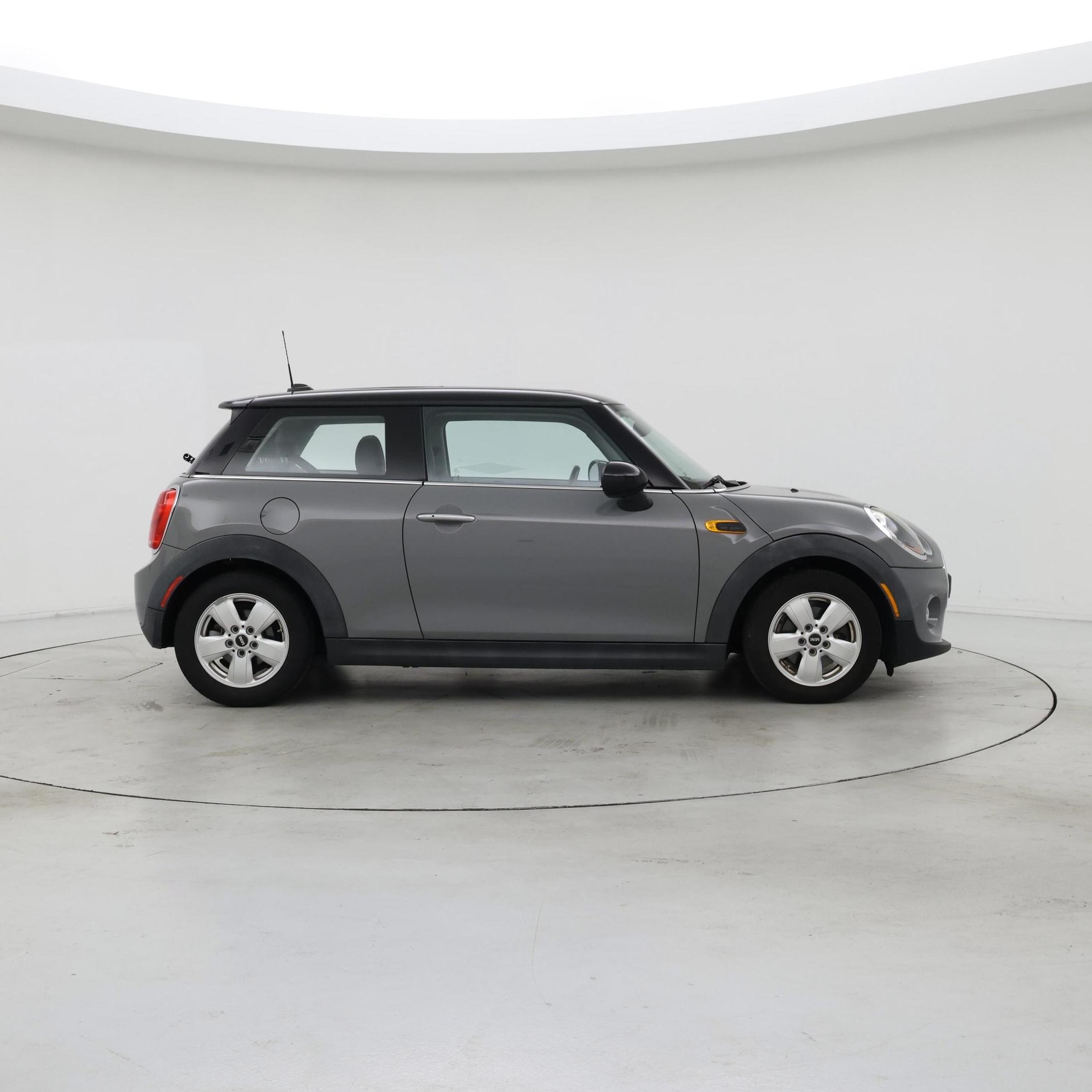 Thumbnail: 2015 MINI Cooper Hardtop - 7