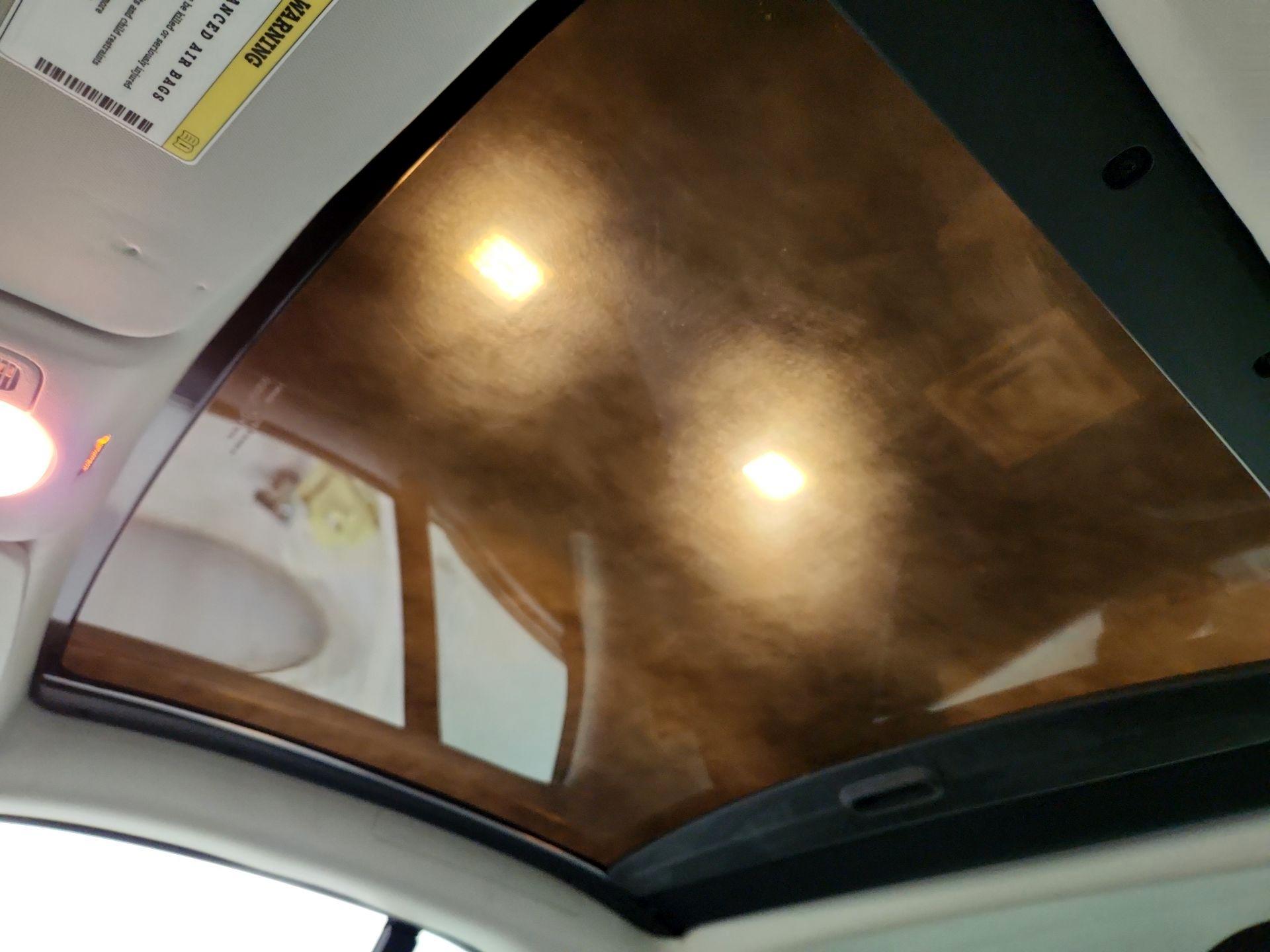 Thumbnail: 2015 smart fortwo - 18