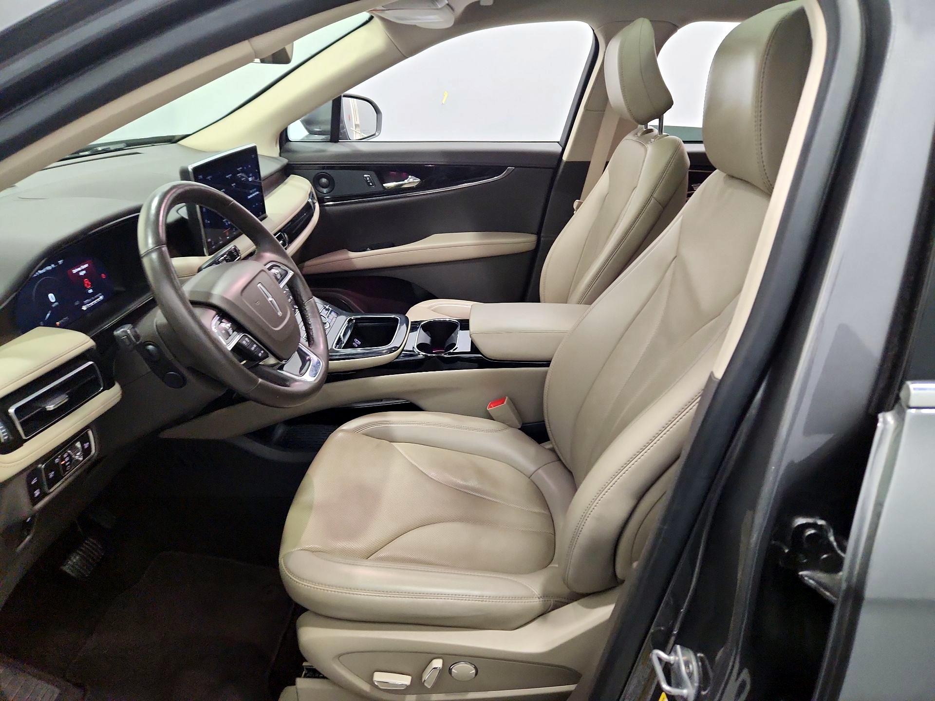 Thumbnail: 2023 Lincoln Nautilus - 11