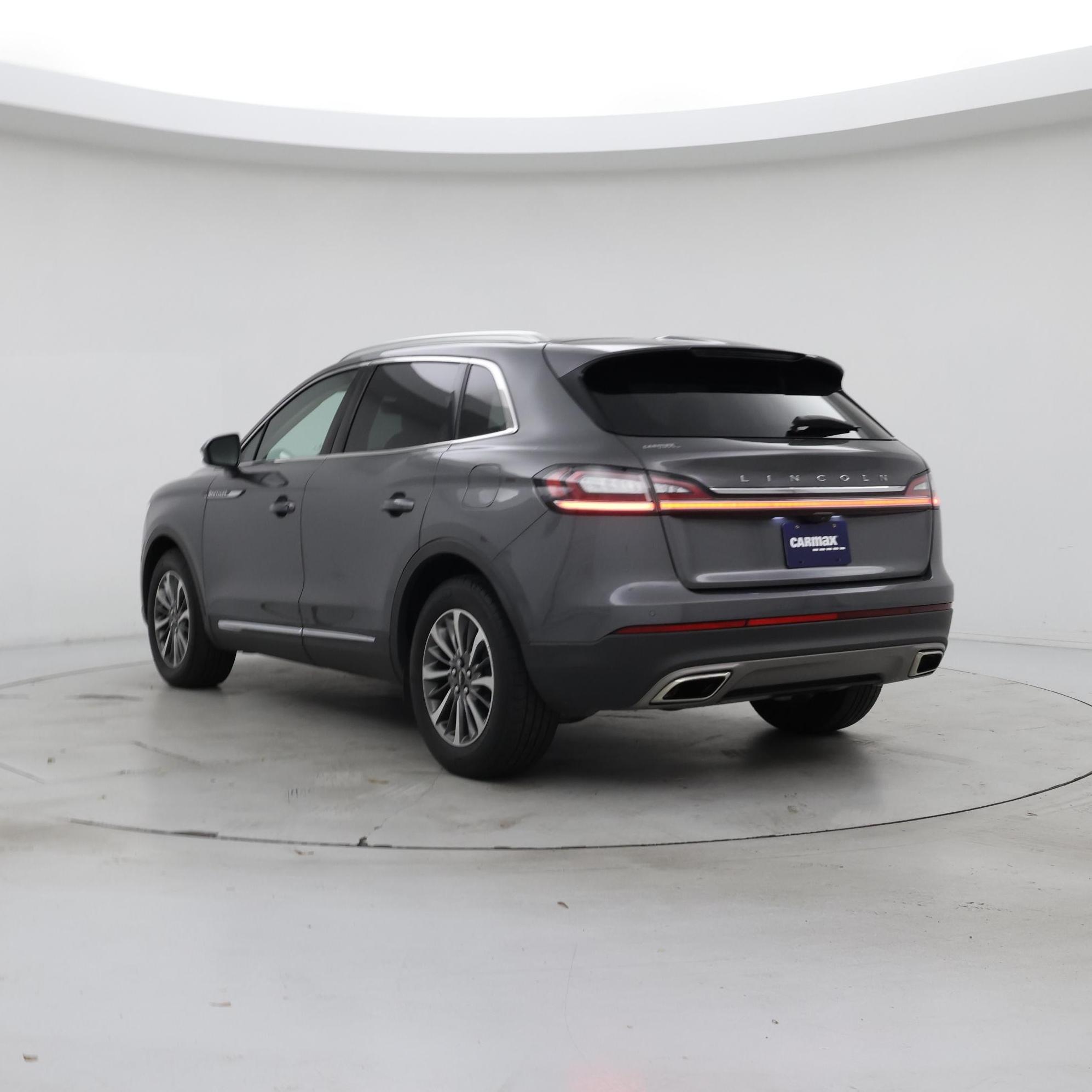 Thumbnail: 2023 Lincoln Nautilus - 2