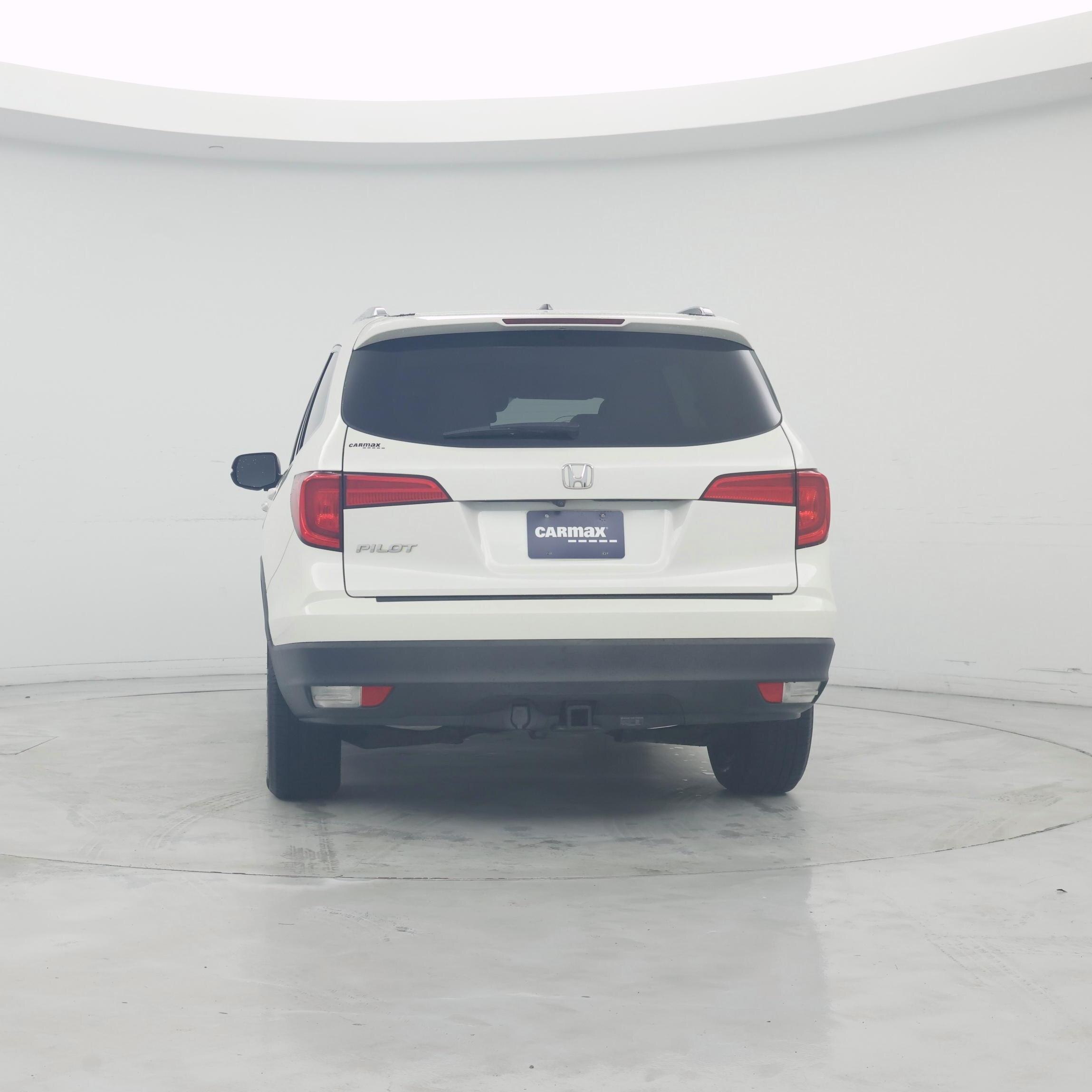 Thumbnail: 2017 Honda Pilot - 6