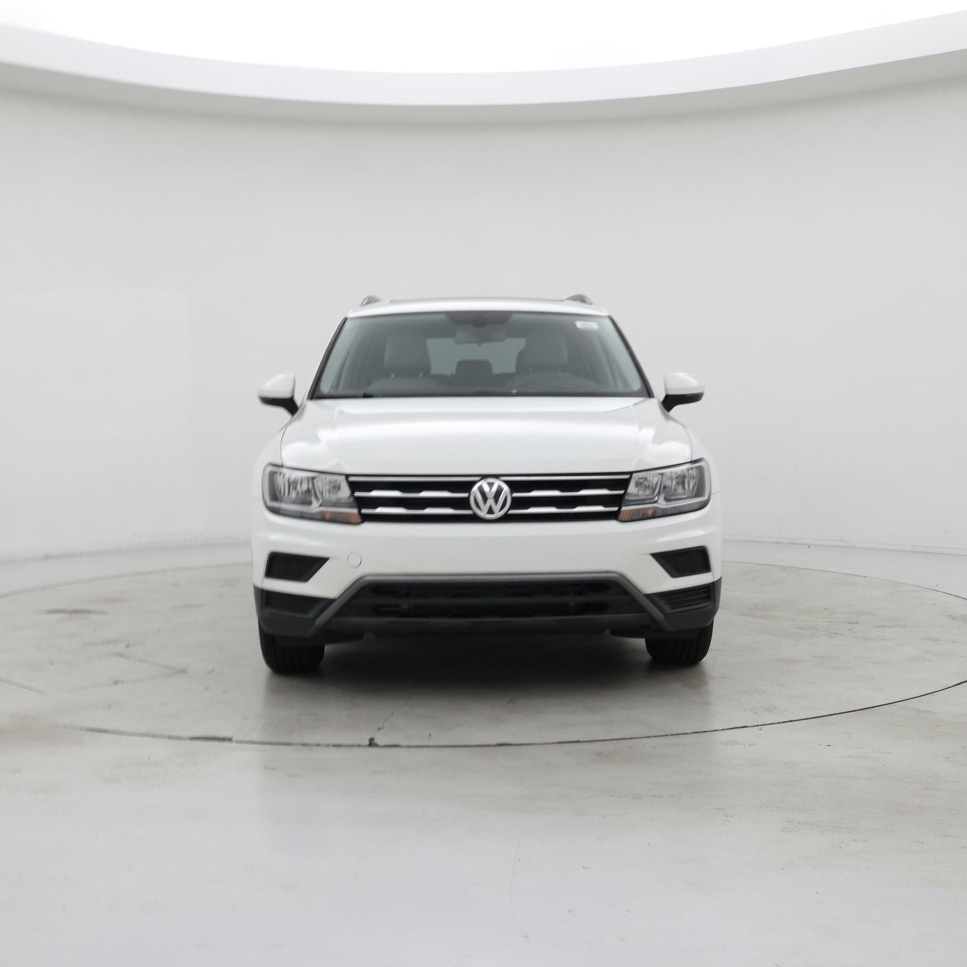 Thumbnail: 2018 Volkswagen Tiguan - 5