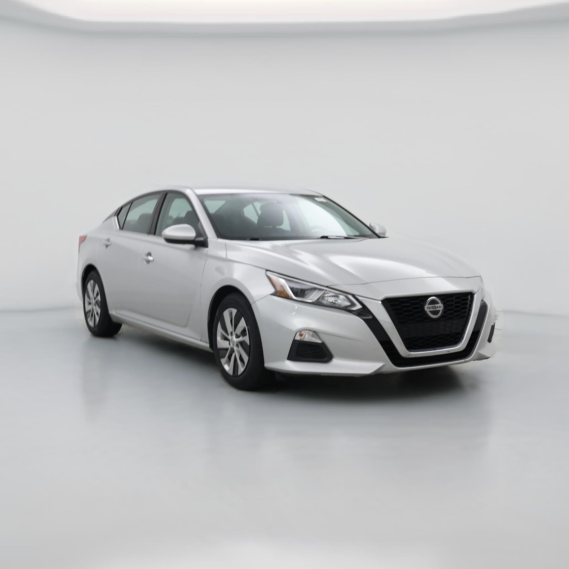Thumbnail: 2020 Nissan Altima - 1