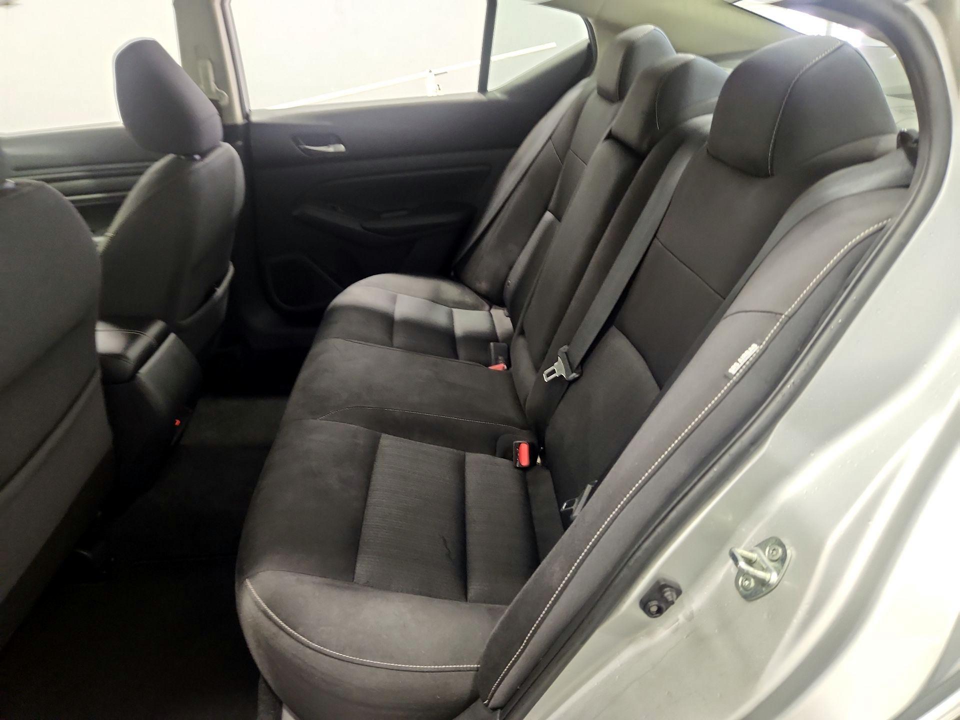 Thumbnail: 2020 Nissan Altima - 19