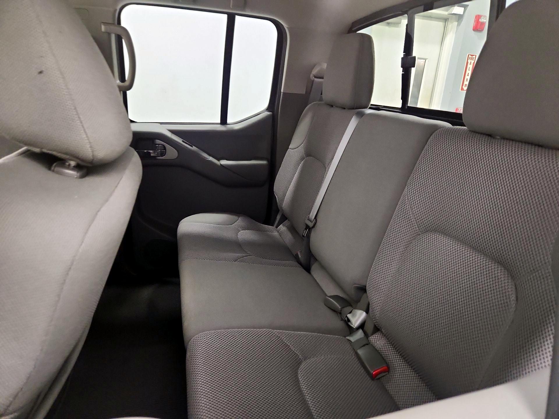 Thumbnail: 2019 Nissan Frontier - 19