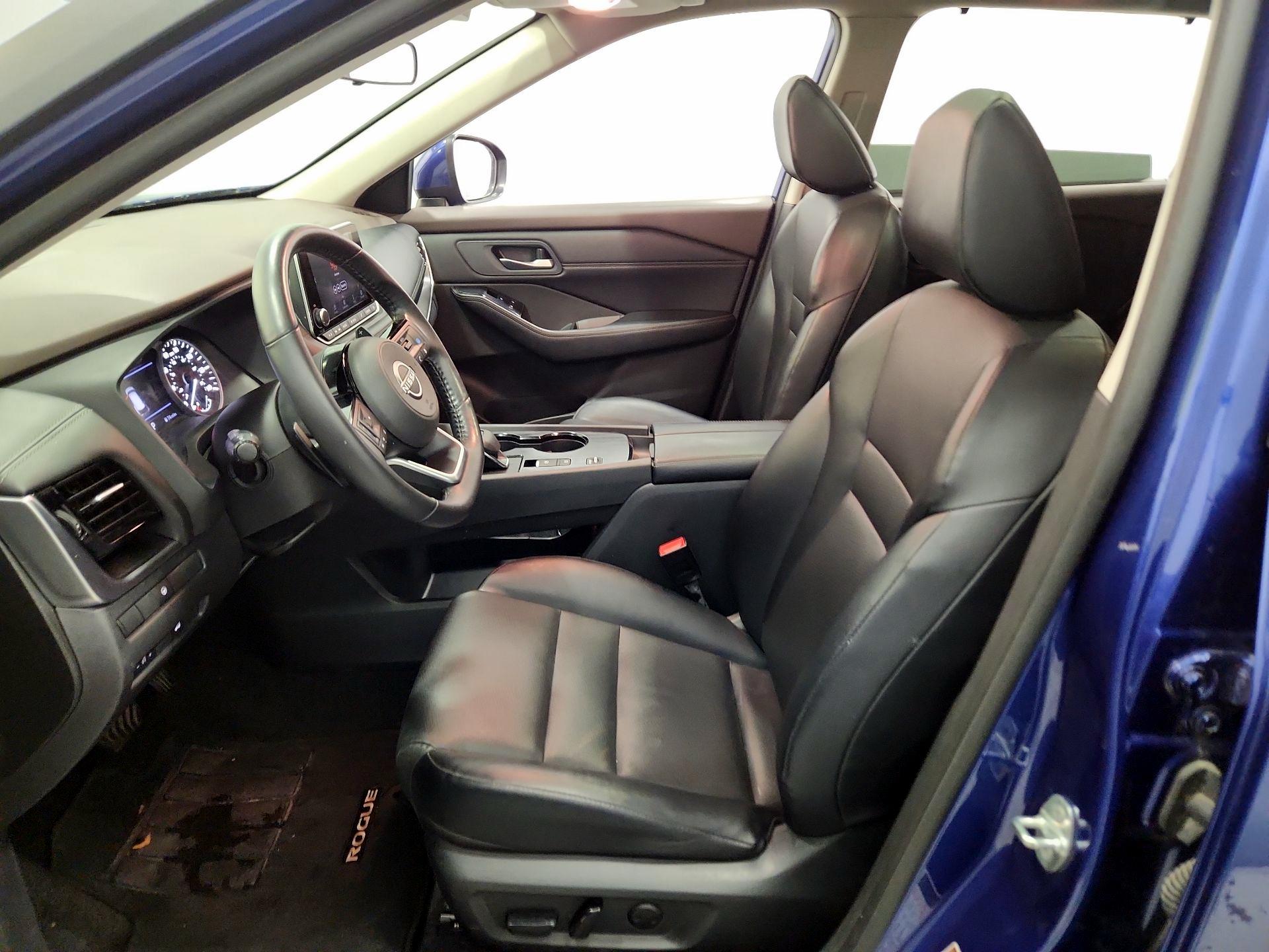 Thumbnail: 2023 Nissan Rogue - 11