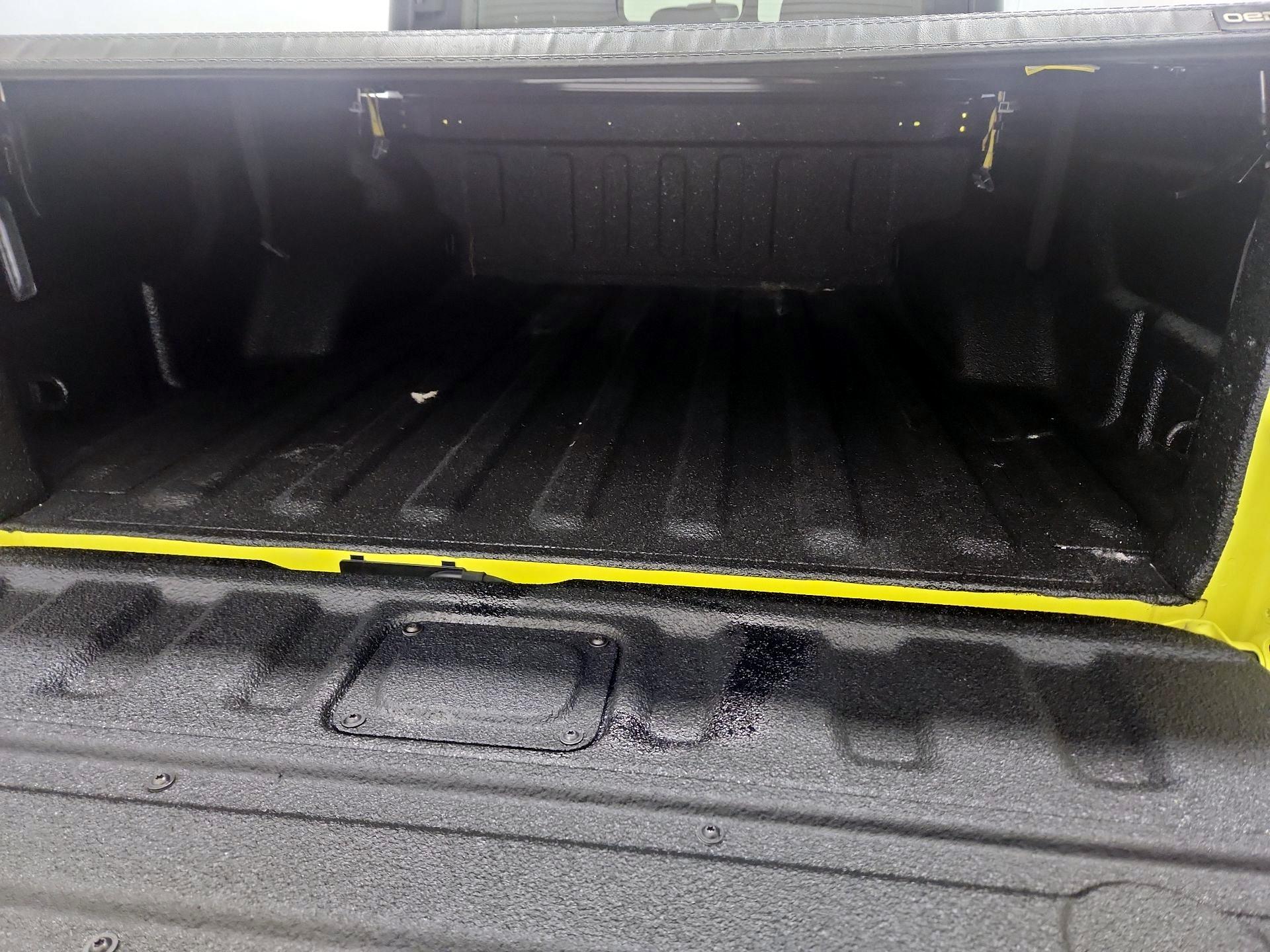 Thumbnail: 2023 Jeep Gladiator - 20