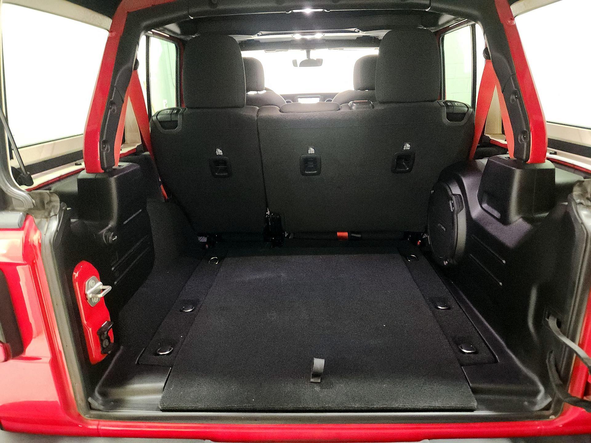 Thumbnail: 2020 Jeep Wrangler - 20