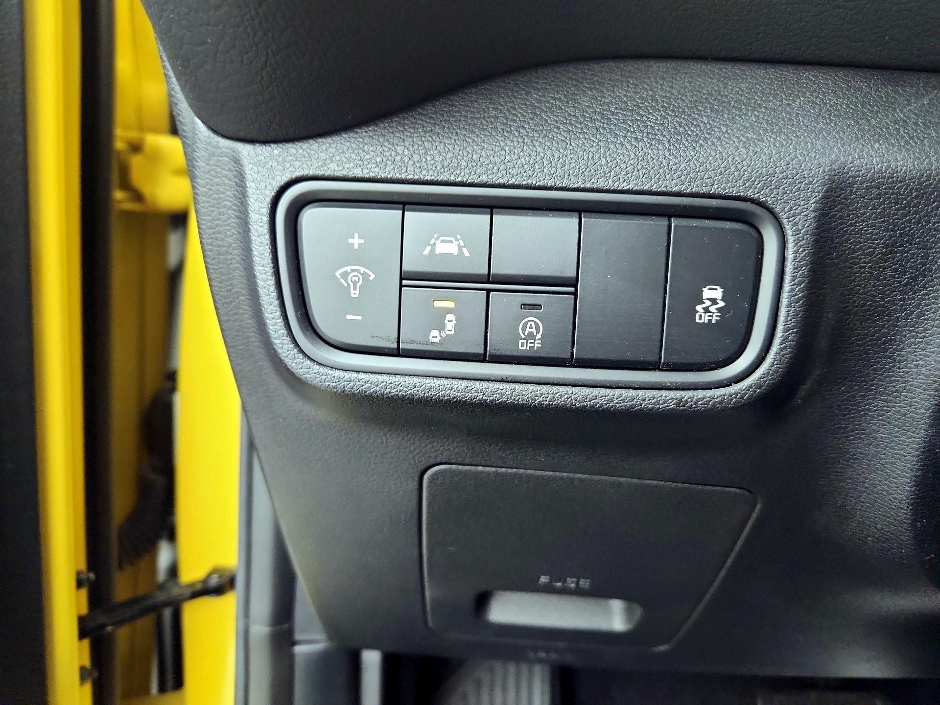 Thumbnail: 2020 Kia Soul - 13