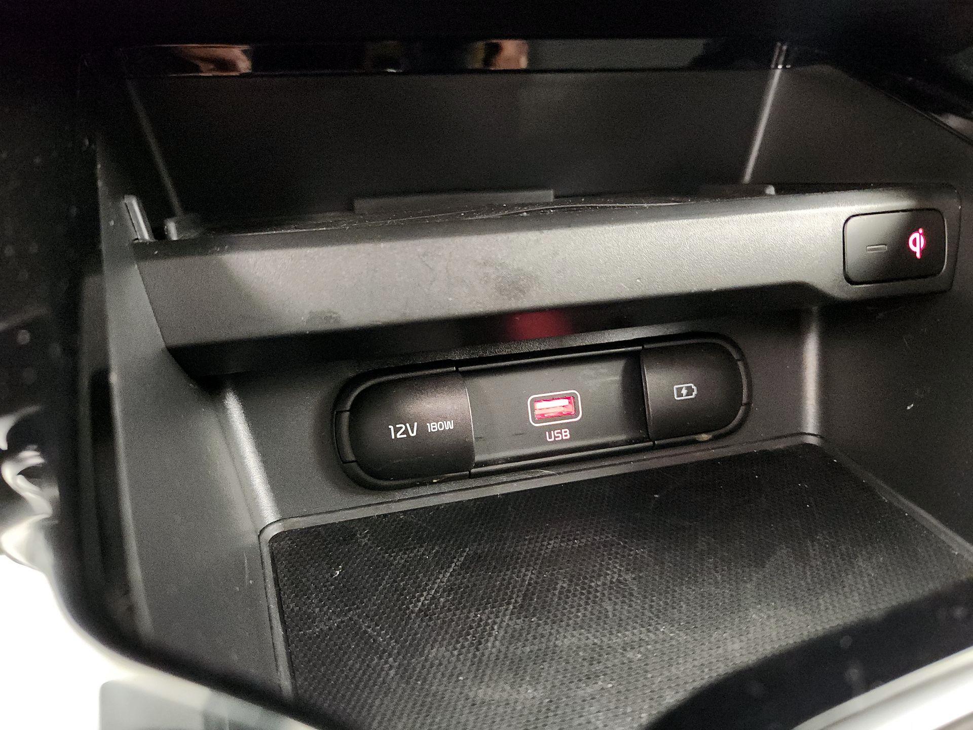 Thumbnail: 2020 Kia Soul - 18