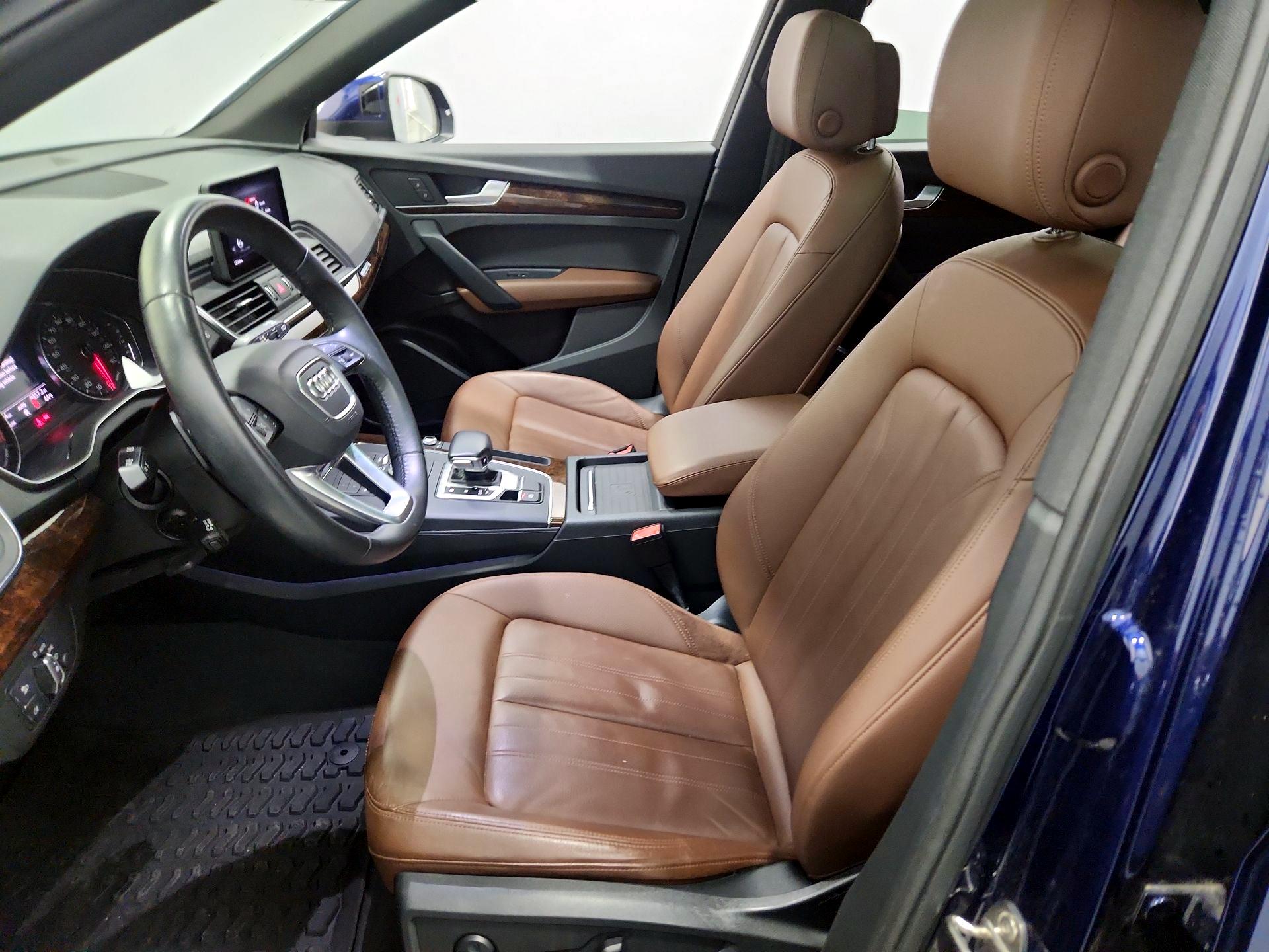 Thumbnail: 2020 Audi Q5 - 11