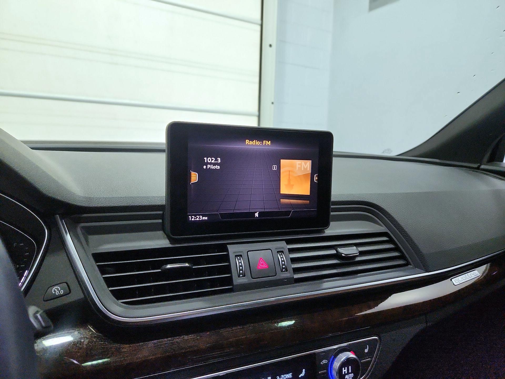 Thumbnail: 2020 Audi Q5 - 15