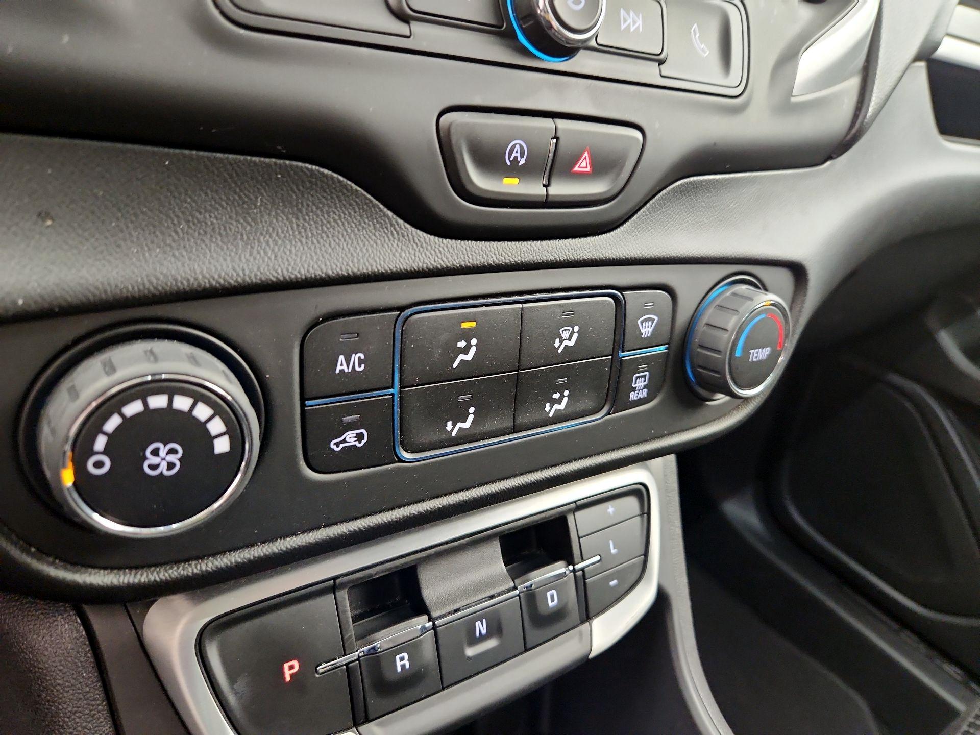 Thumbnail: 2024 GMC Terrain - 16