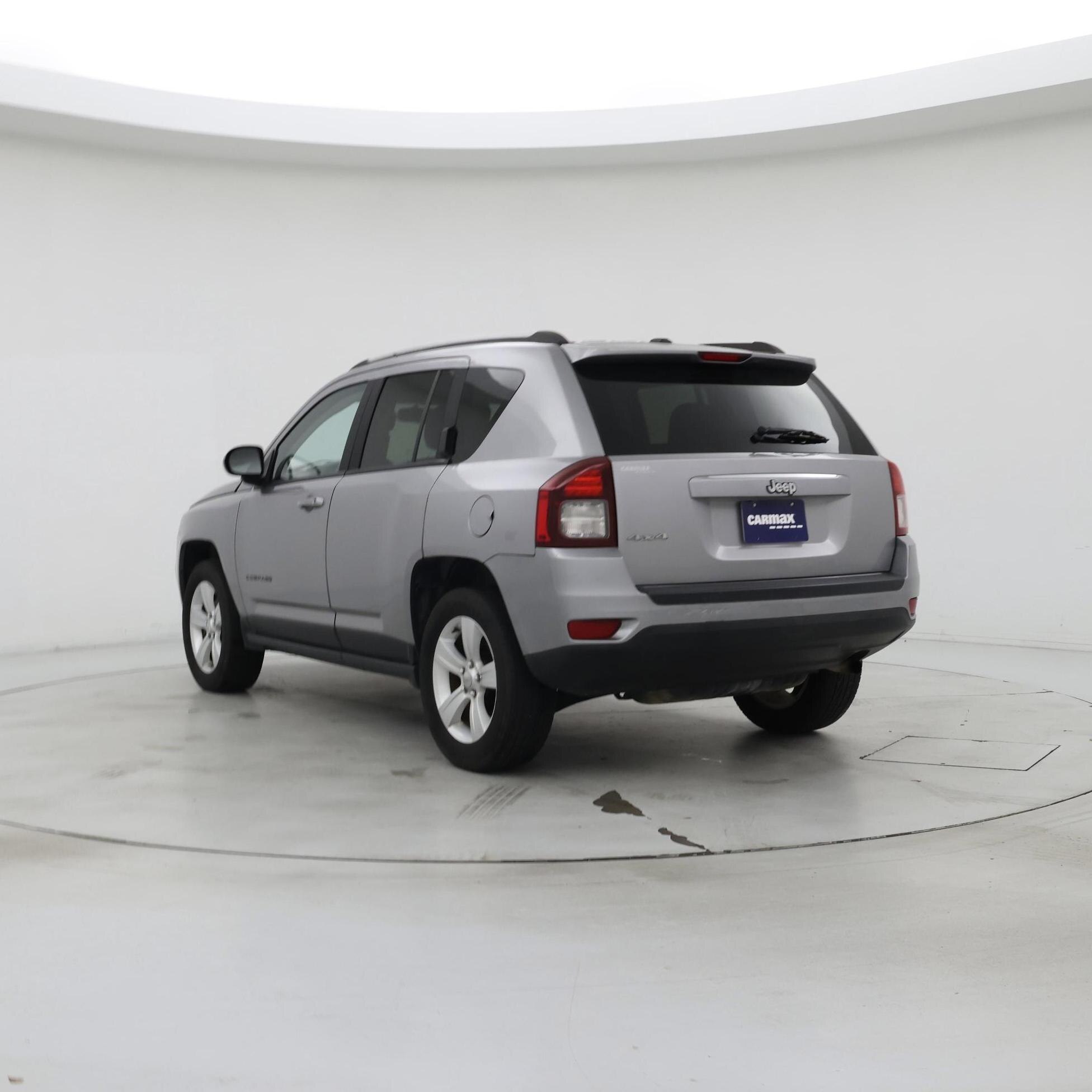 Thumbnail: 2016 Jeep Compass - 2