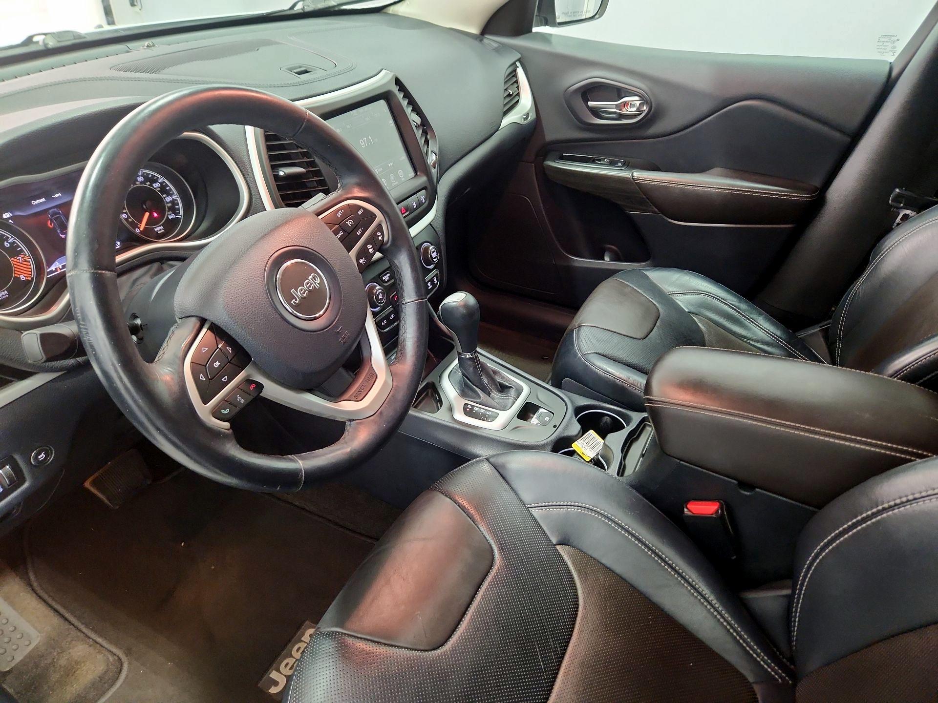 Thumbnail: 2014 Jeep Cherokee - 11