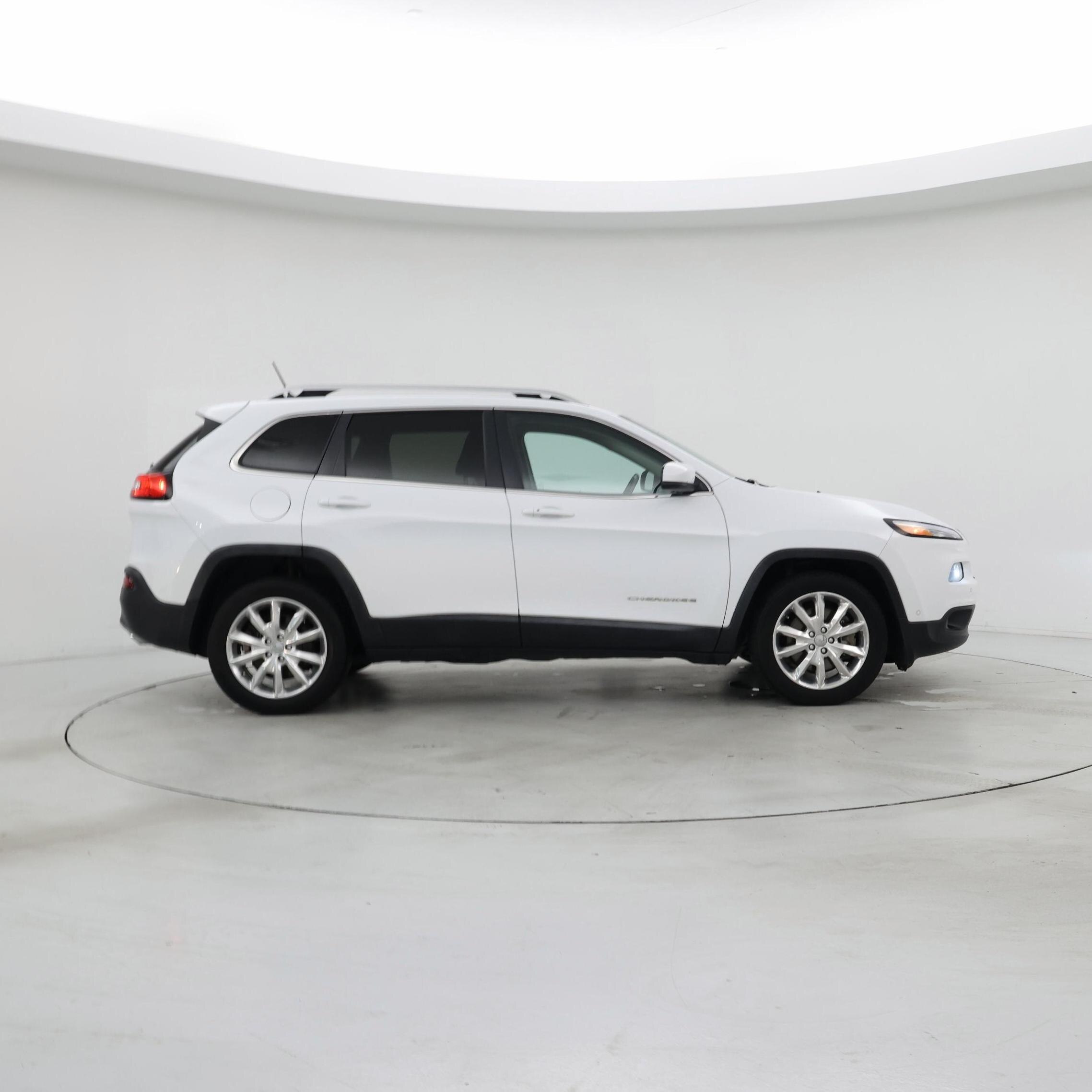 Thumbnail: 2014 Jeep Cherokee - 7