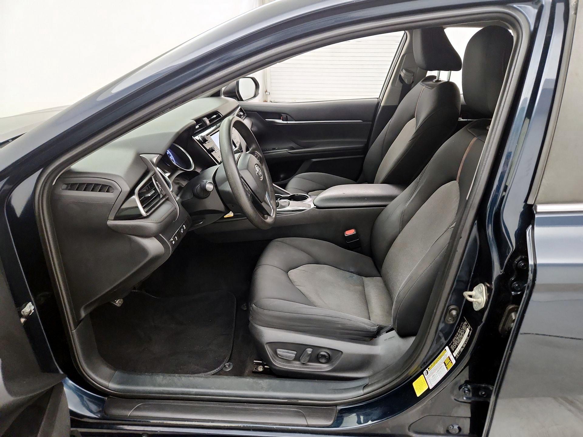 Thumbnail: 2020 Toyota Camry - 11