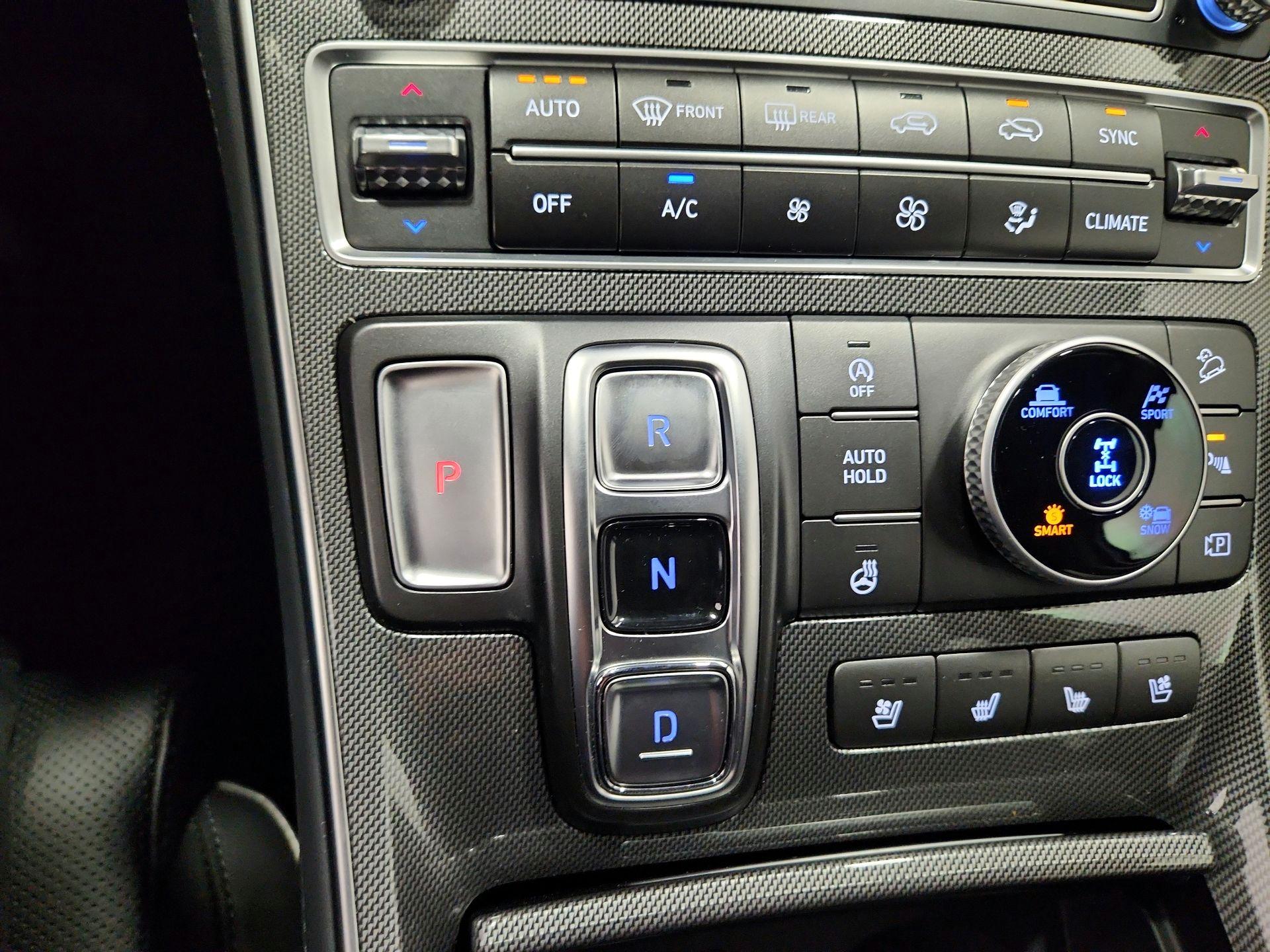 Thumbnail: 2023 Hyundai Santa Fe - 17