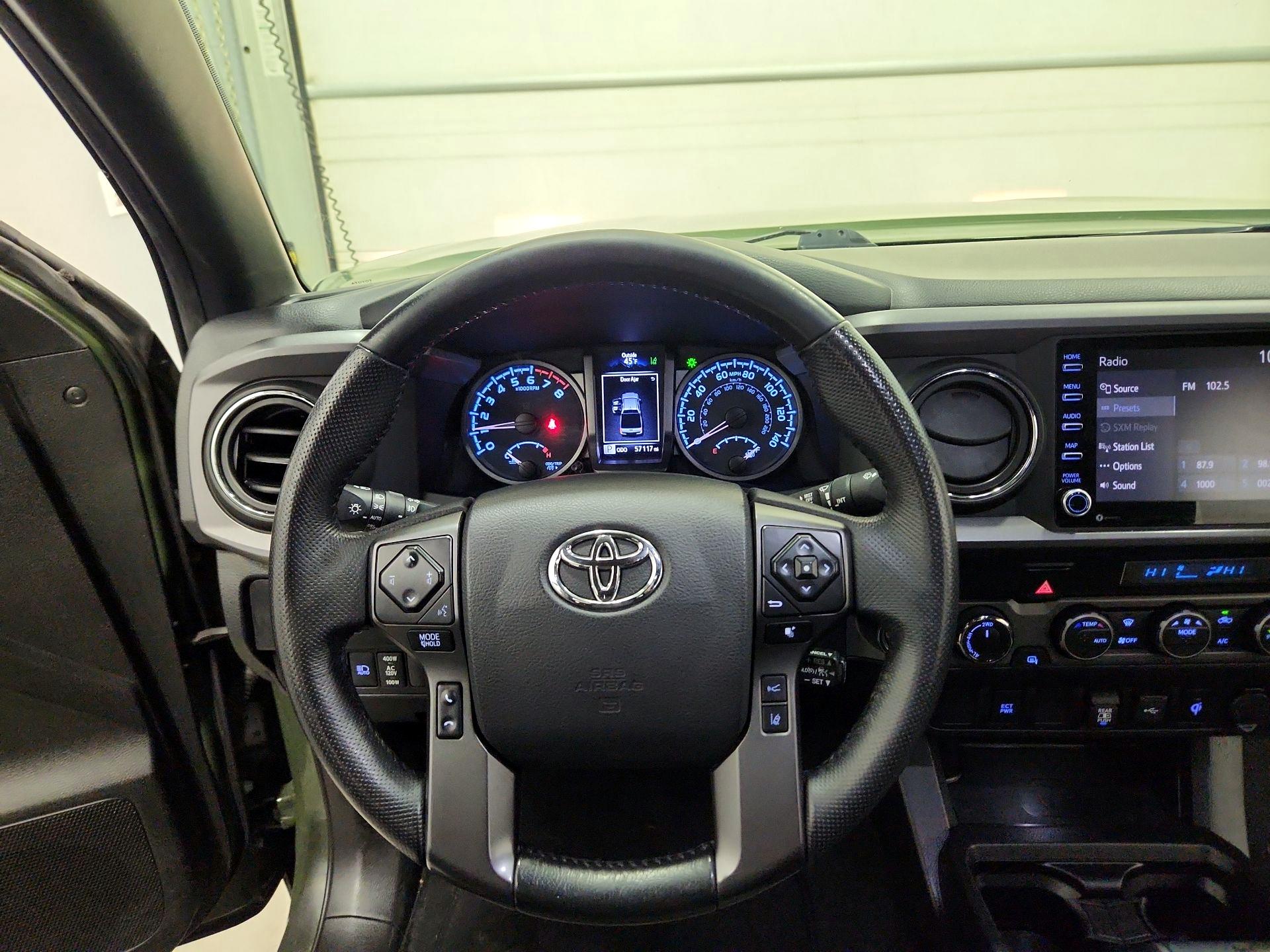 Thumbnail: 2021 Toyota Tacoma - 10