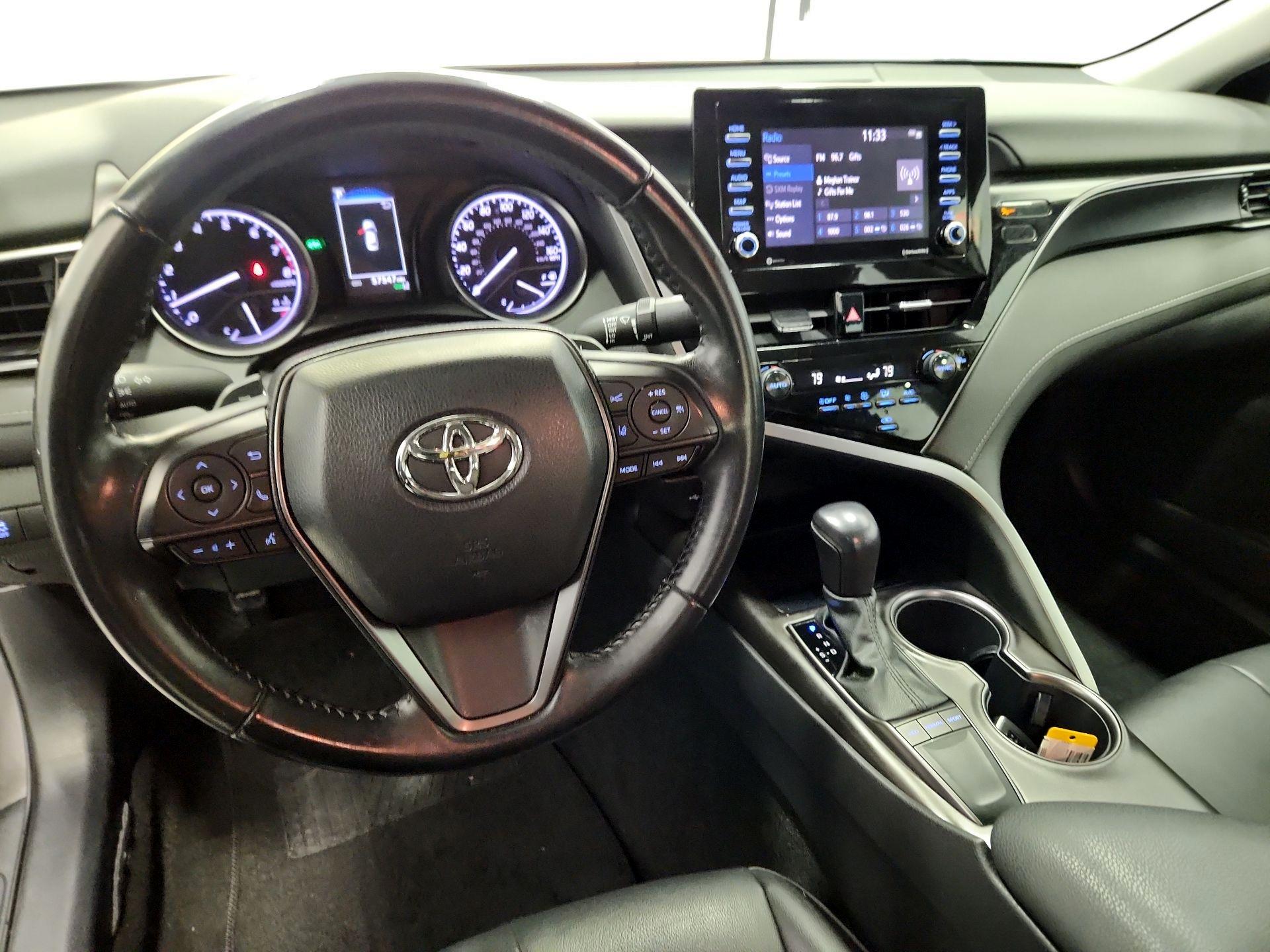 Thumbnail: 2022 Toyota Camry - 9