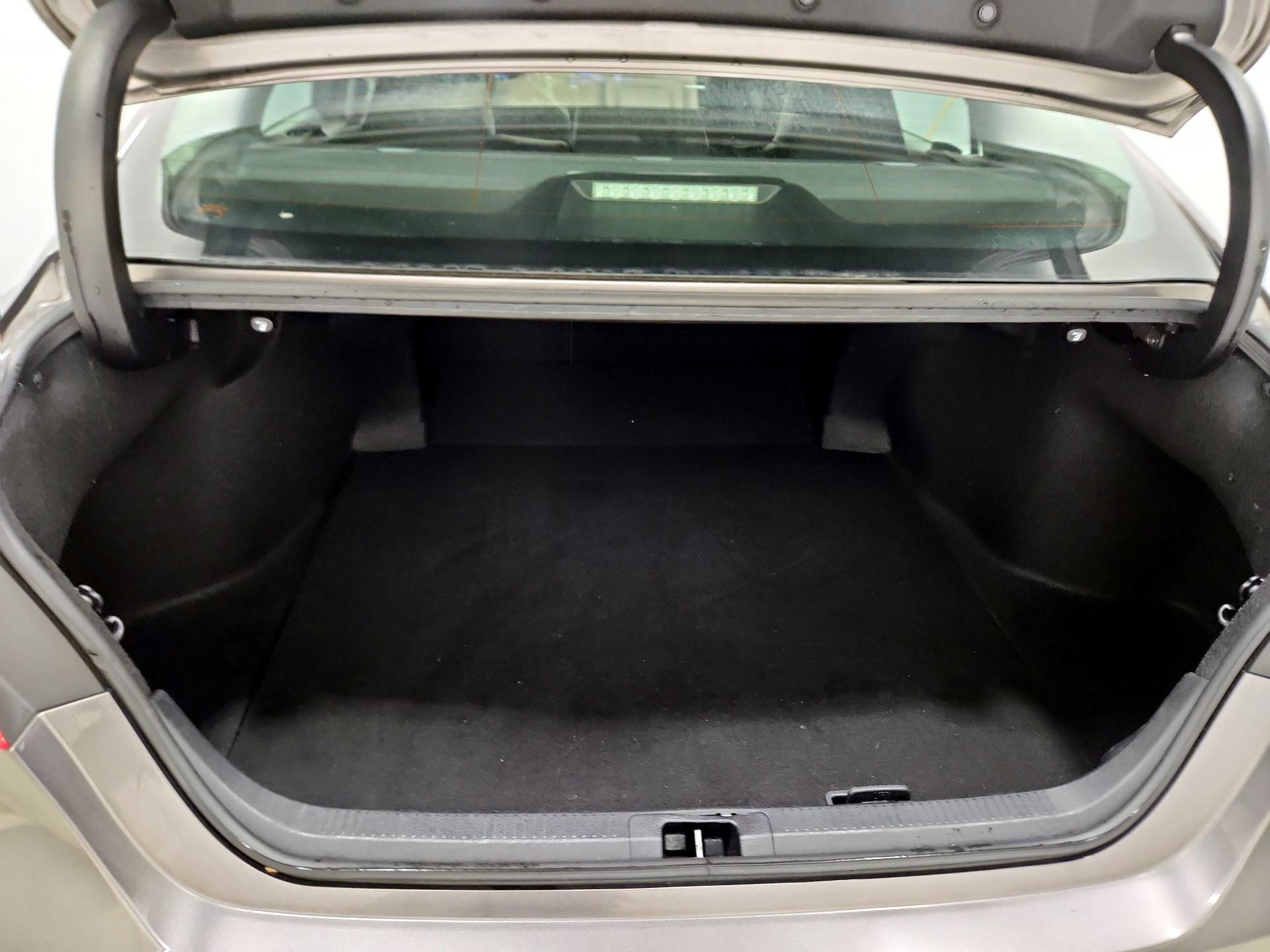 Thumbnail: 2022 Toyota Camry - 20