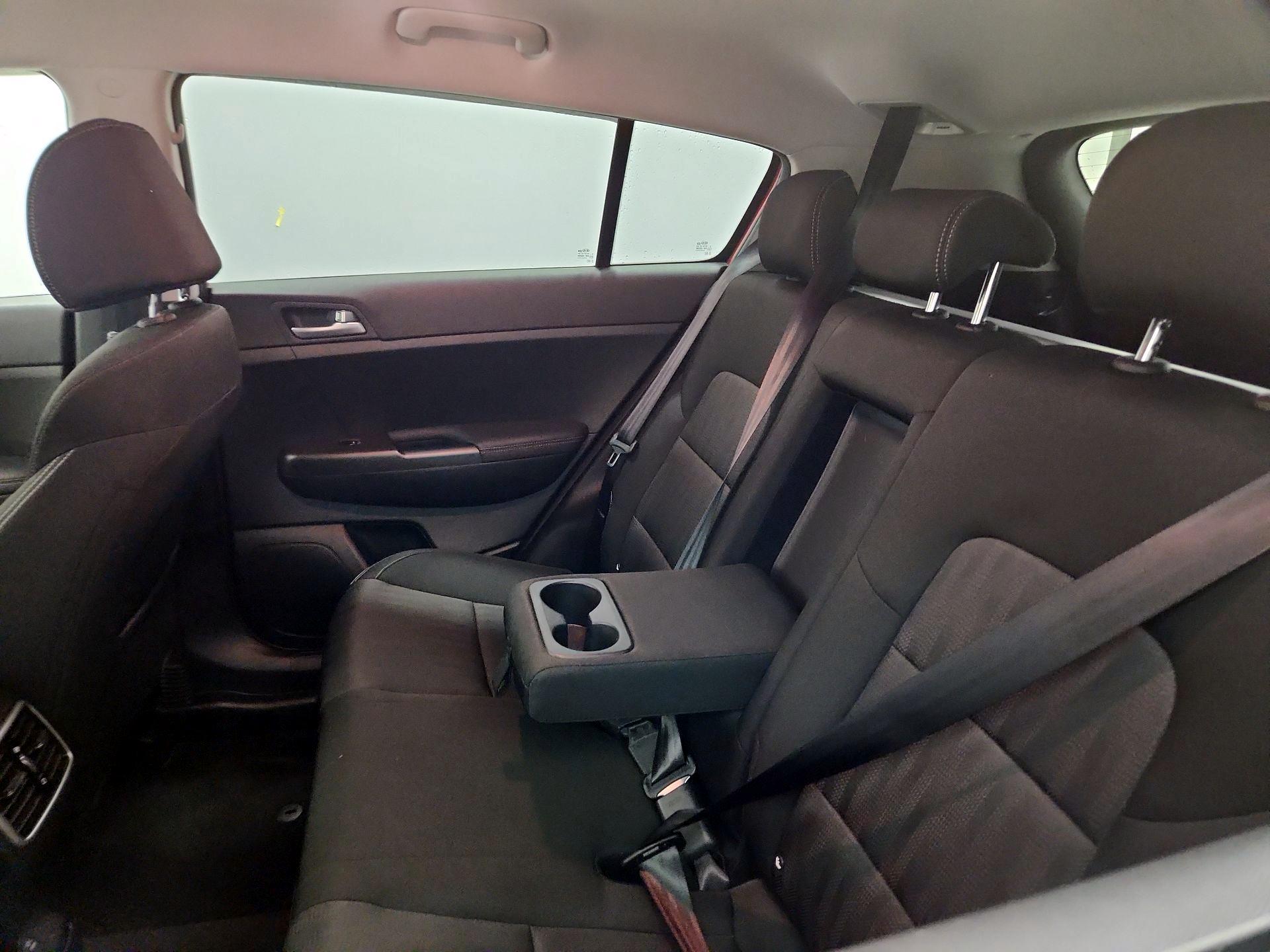 Thumbnail: 2022 Kia Sportage - 19