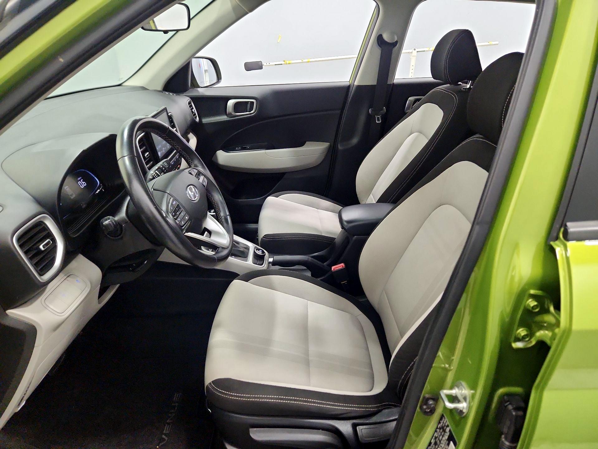 Thumbnail: 2024 Hyundai Venue - 11