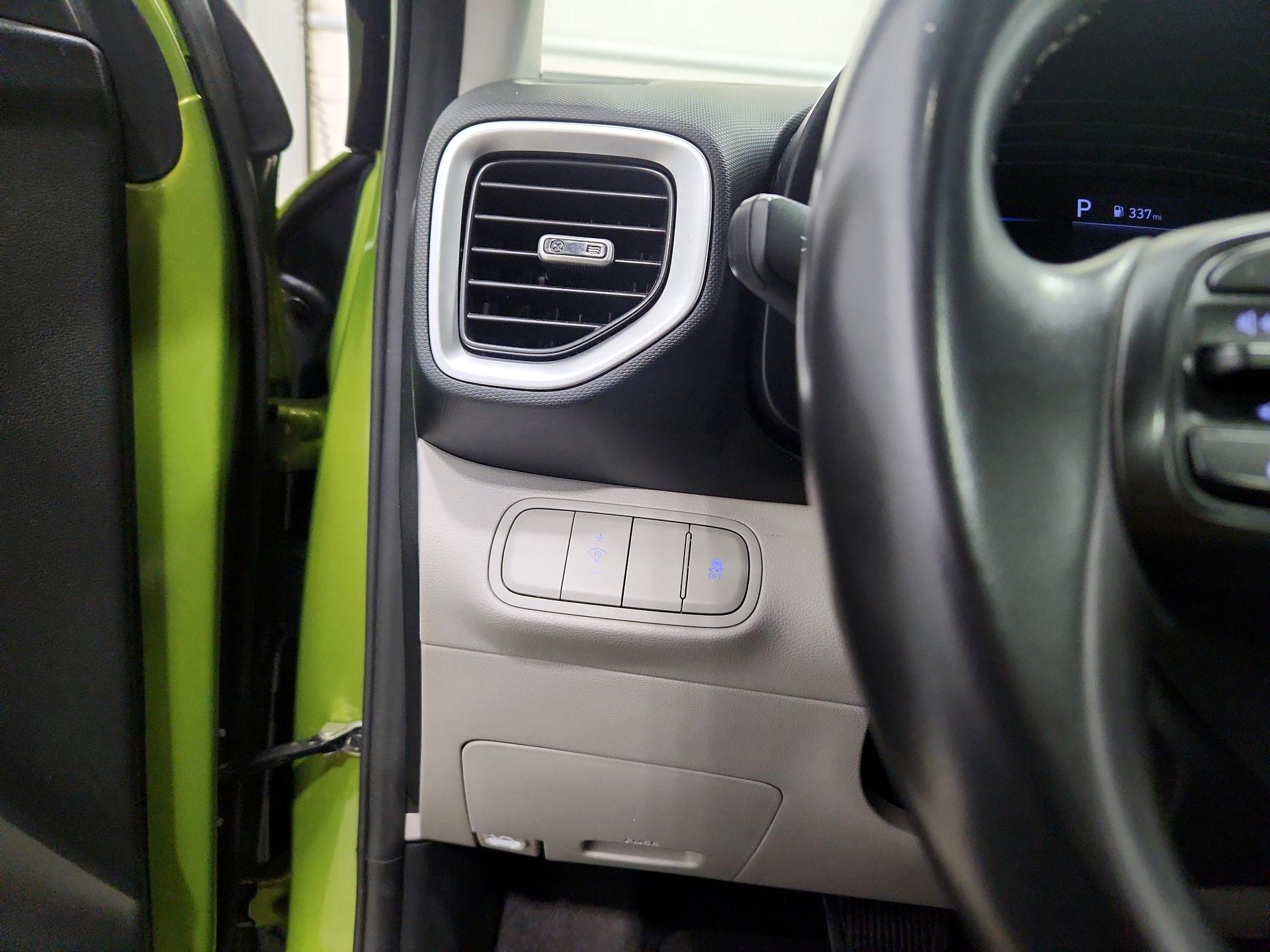 Thumbnail: 2024 Hyundai Venue - 13