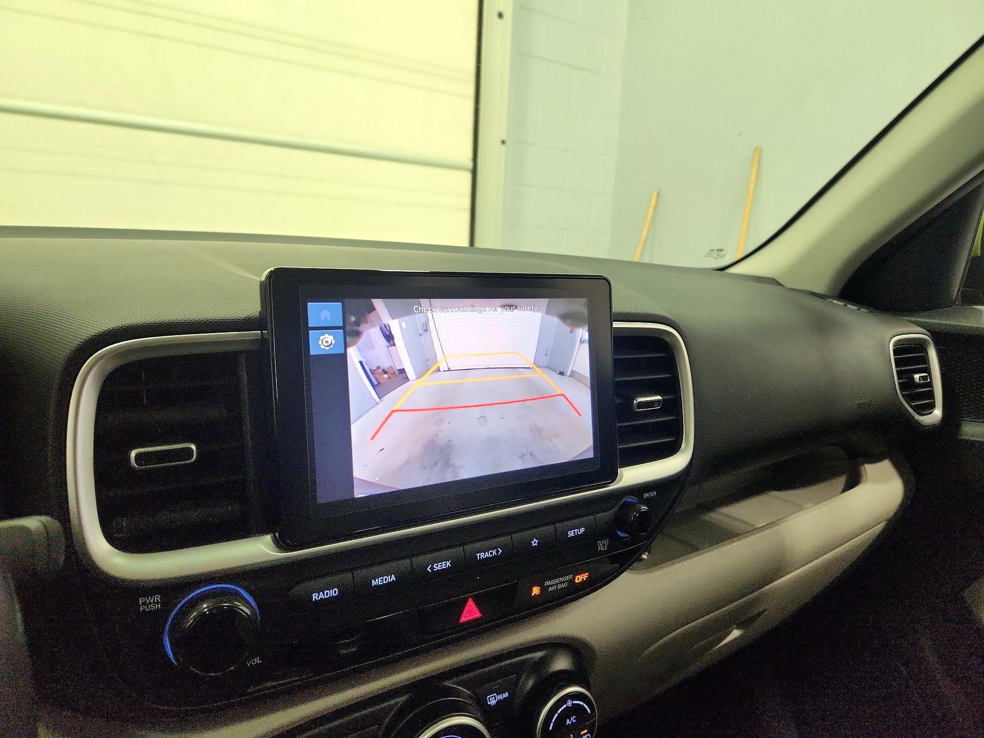 Thumbnail: 2024 Hyundai Venue - 14