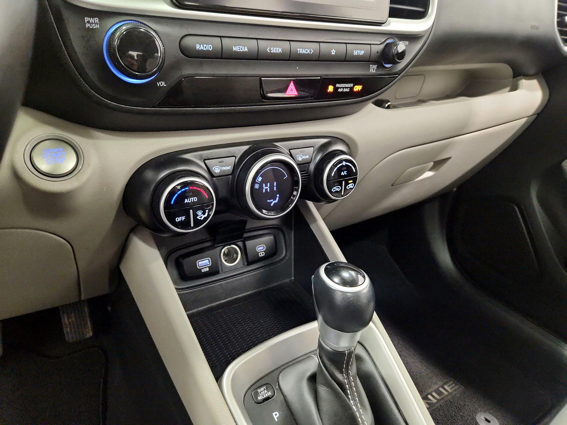 Thumbnail: 2024 Hyundai Venue - 16