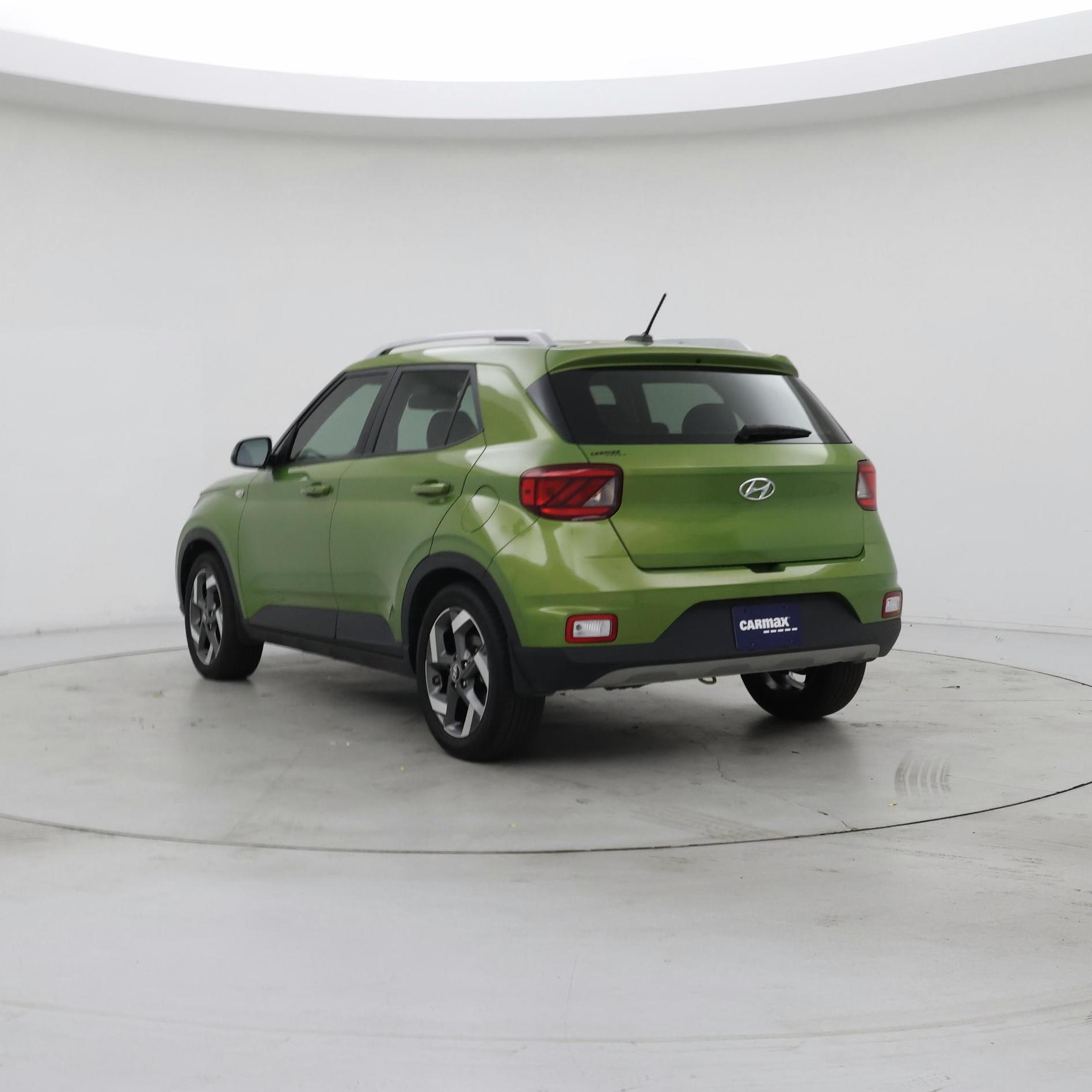 Thumbnail: 2024 Hyundai Venue - 2