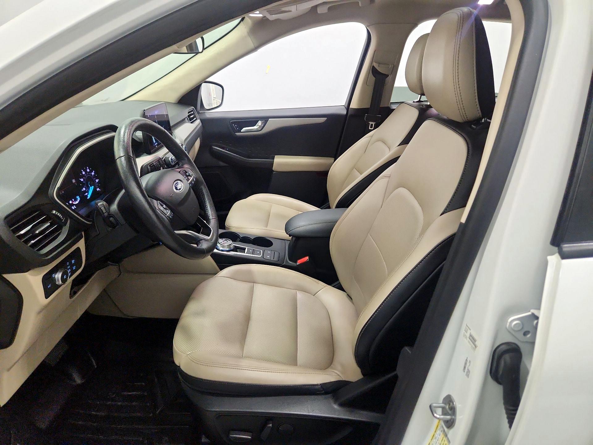 Thumbnail: 2020 Ford Escape - 11