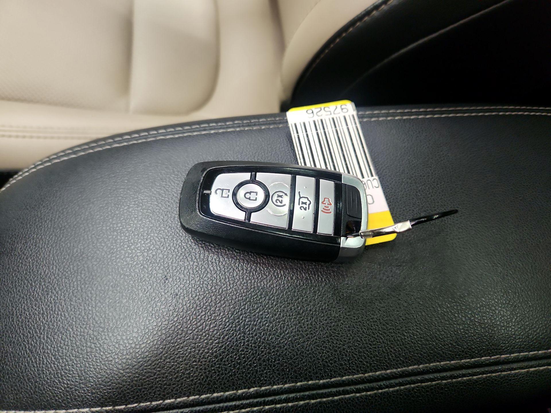 Thumbnail: 2020 Ford Escape - 13