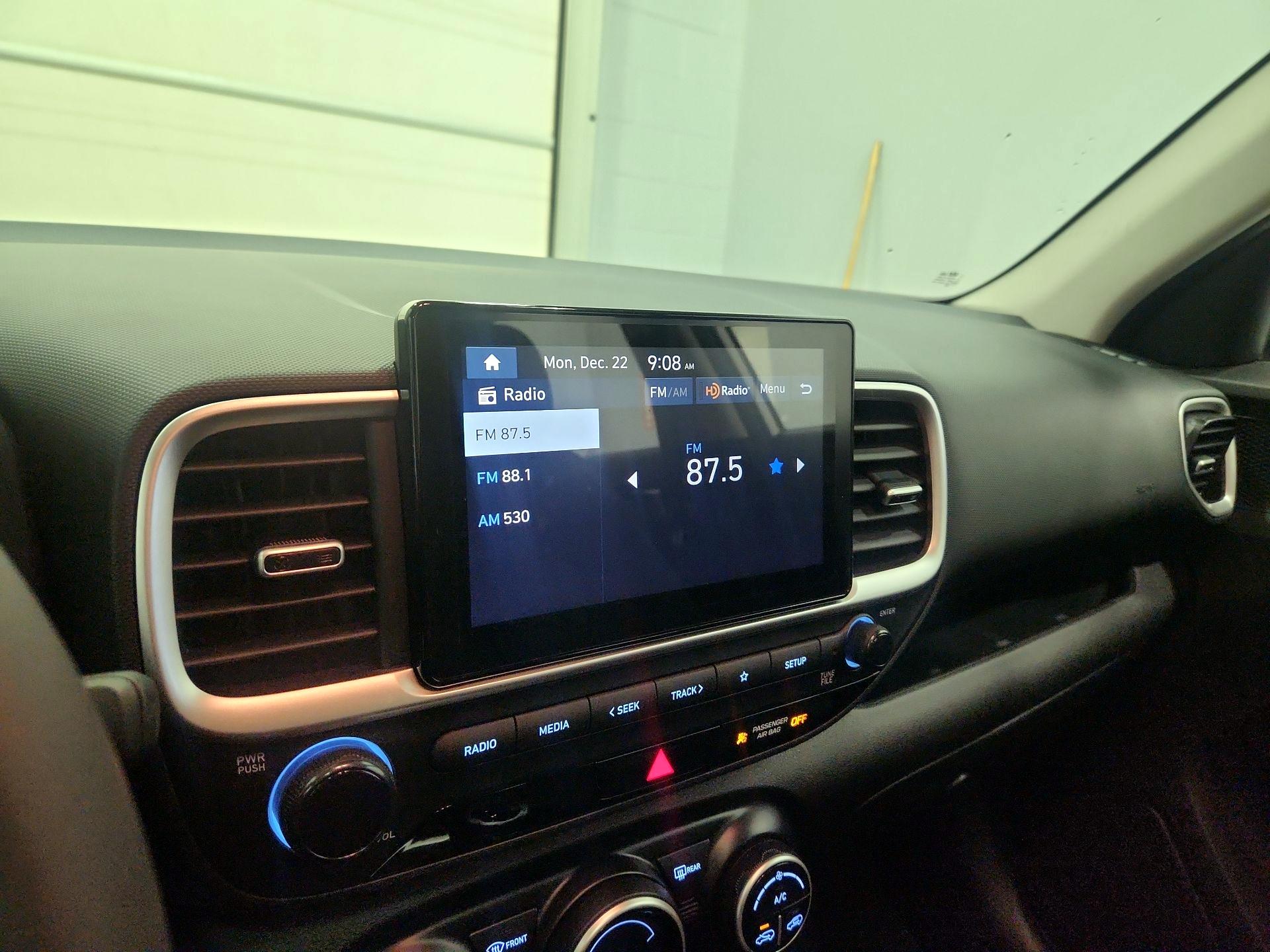 Thumbnail: 2025 Hyundai Venue - 15