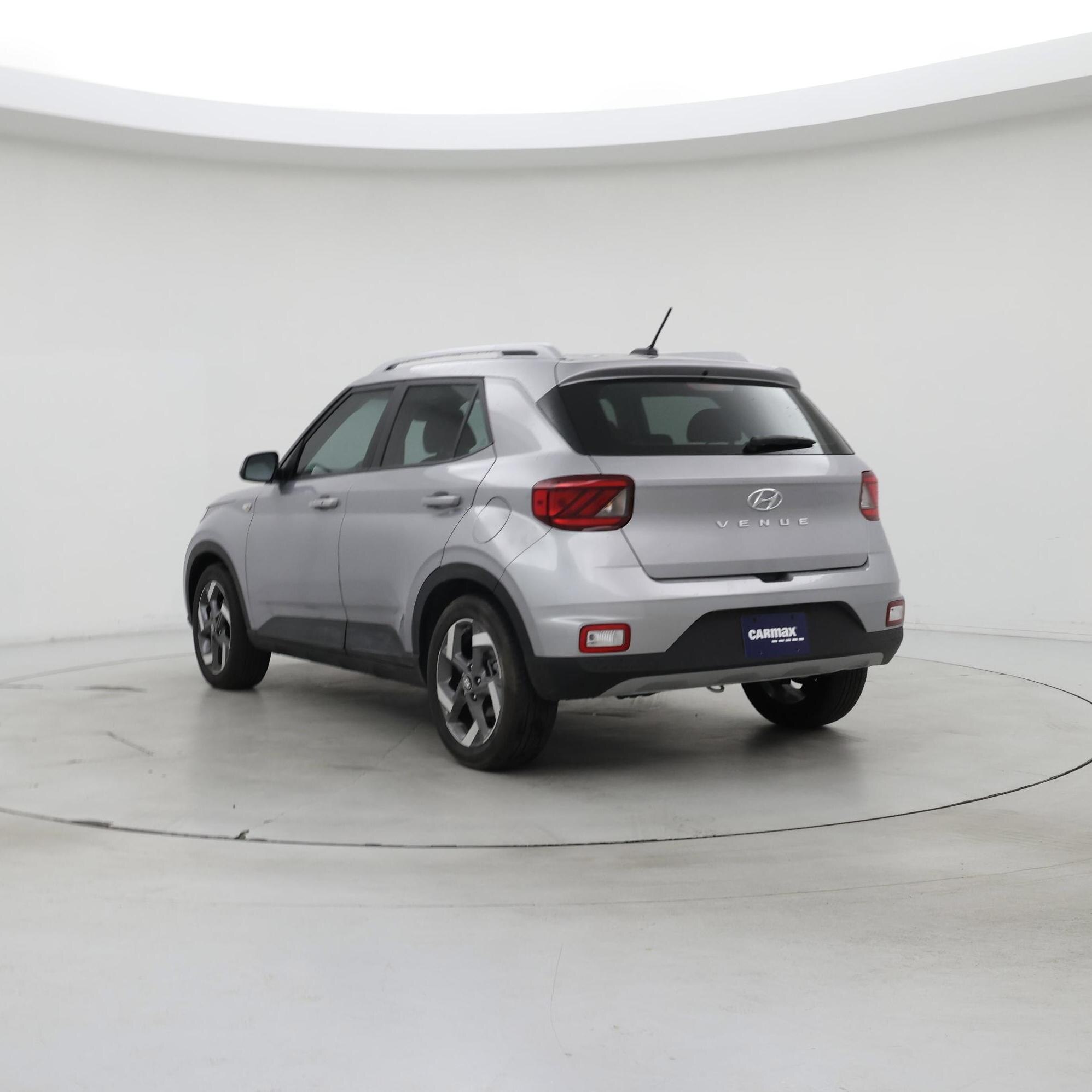 Thumbnail: 2025 Hyundai Venue - 2