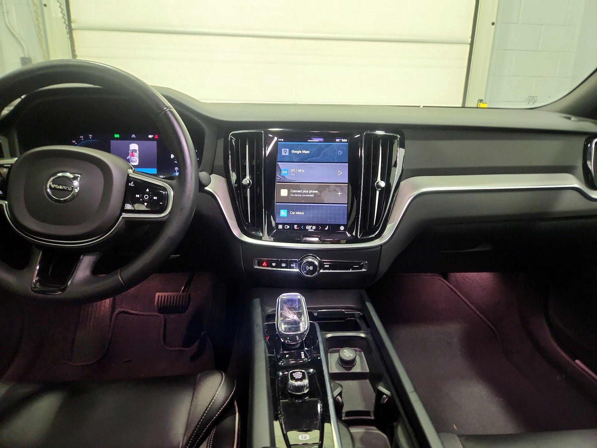 Thumbnail: 2024 Volvo S60 - 9