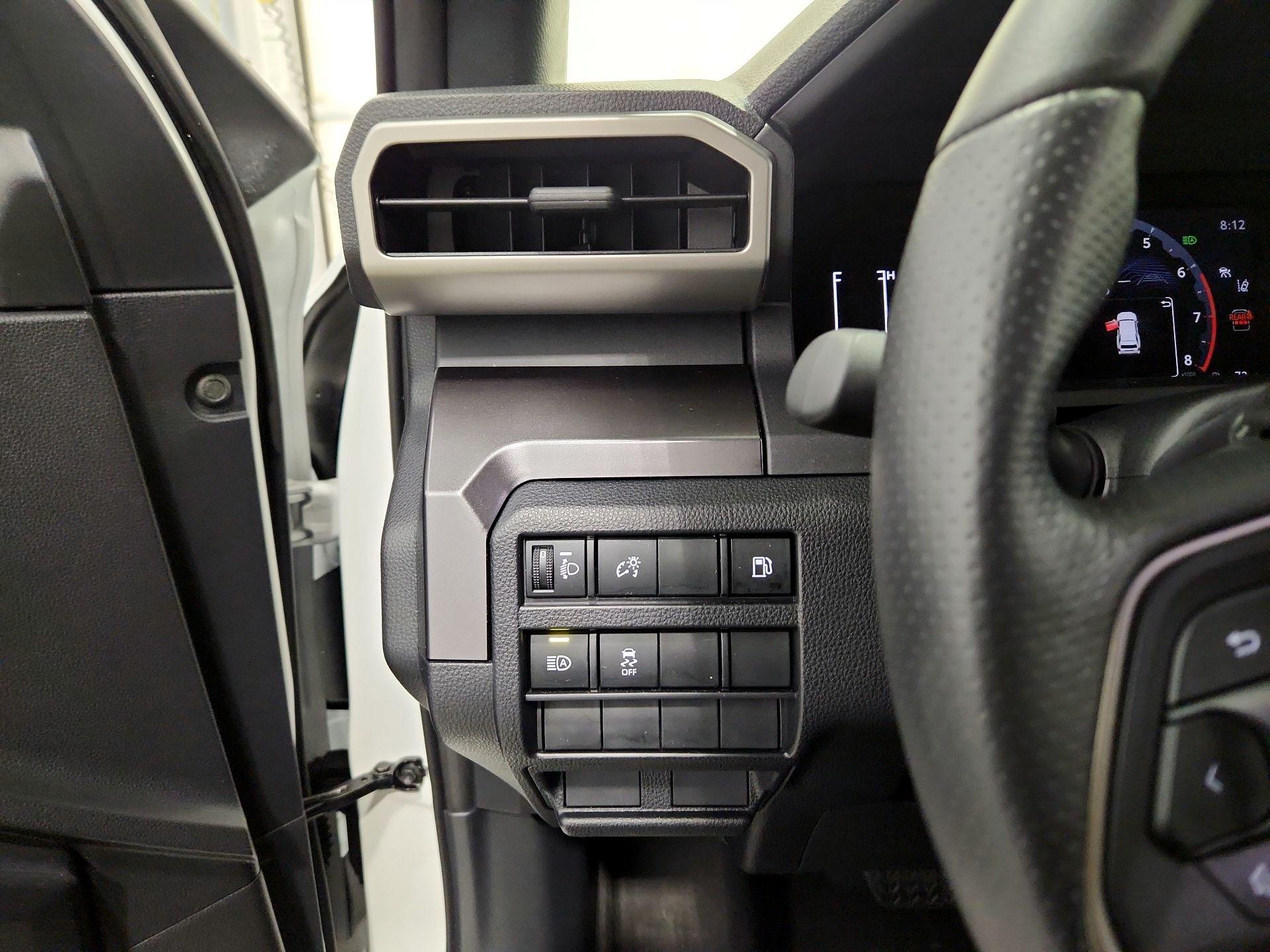 Thumbnail: 2025 Toyota 4Runner - 13