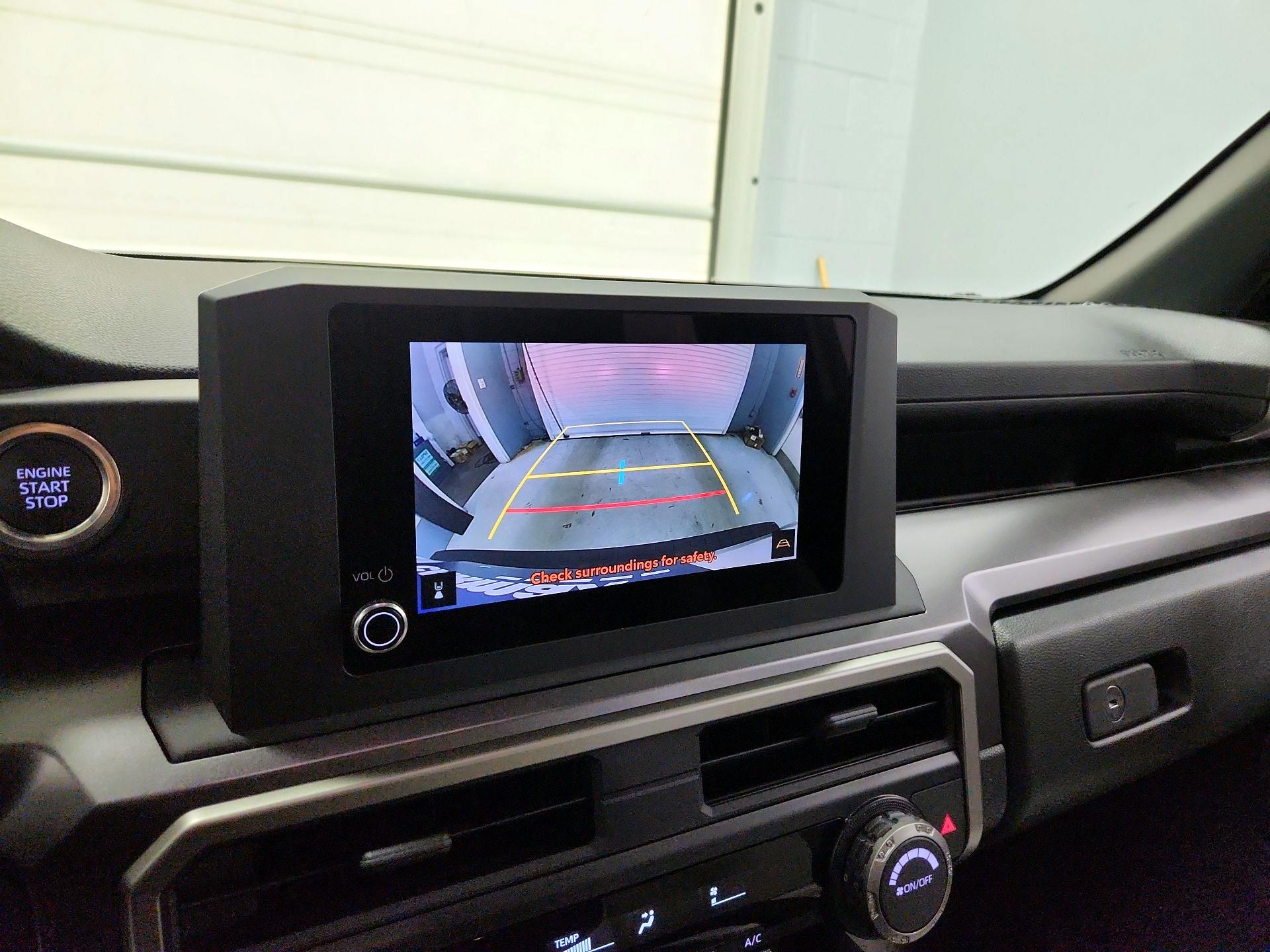 Thumbnail: 2025 Toyota 4Runner - 15