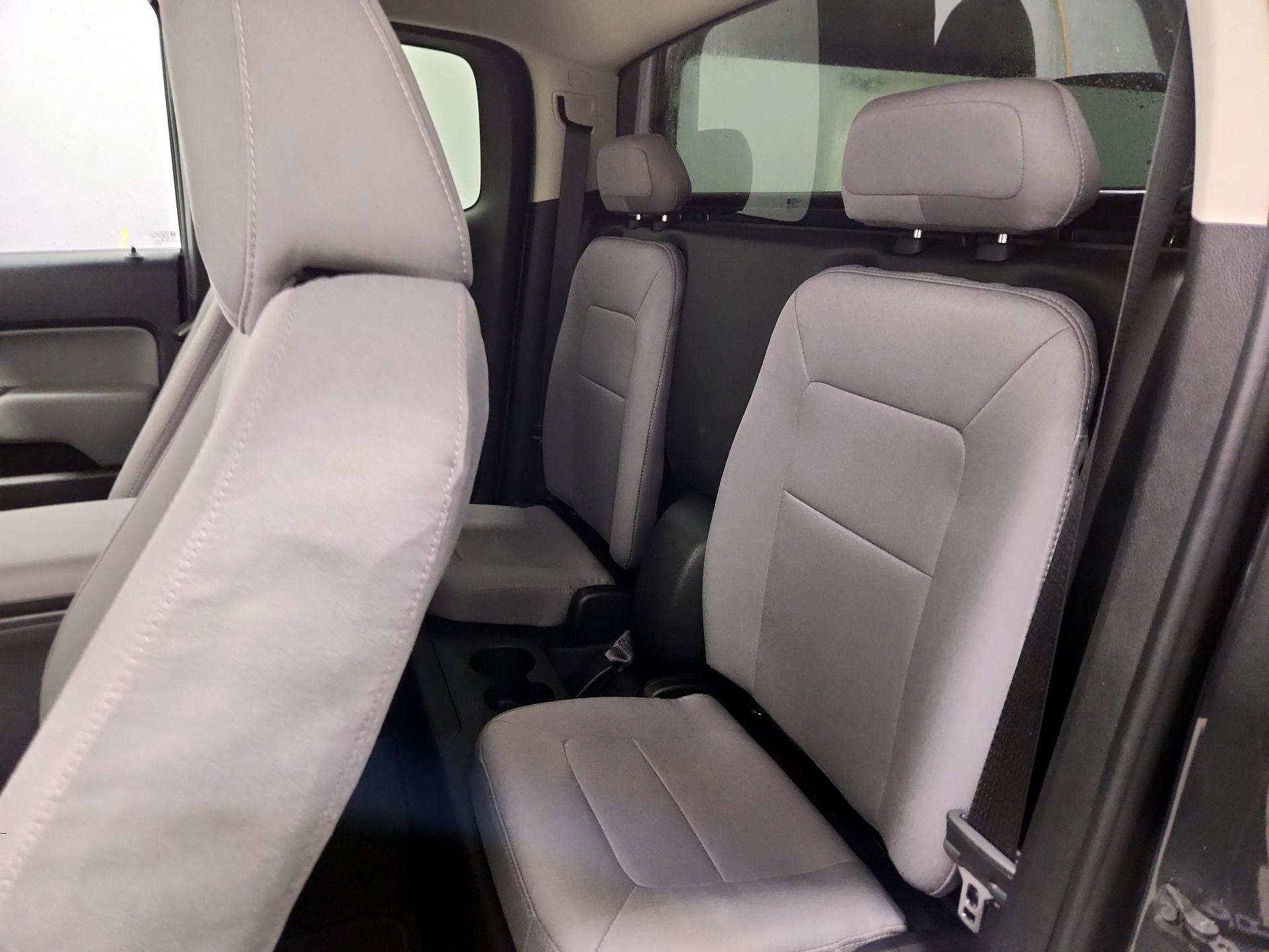 Thumbnail: 2016 Chevrolet Colorado - 19