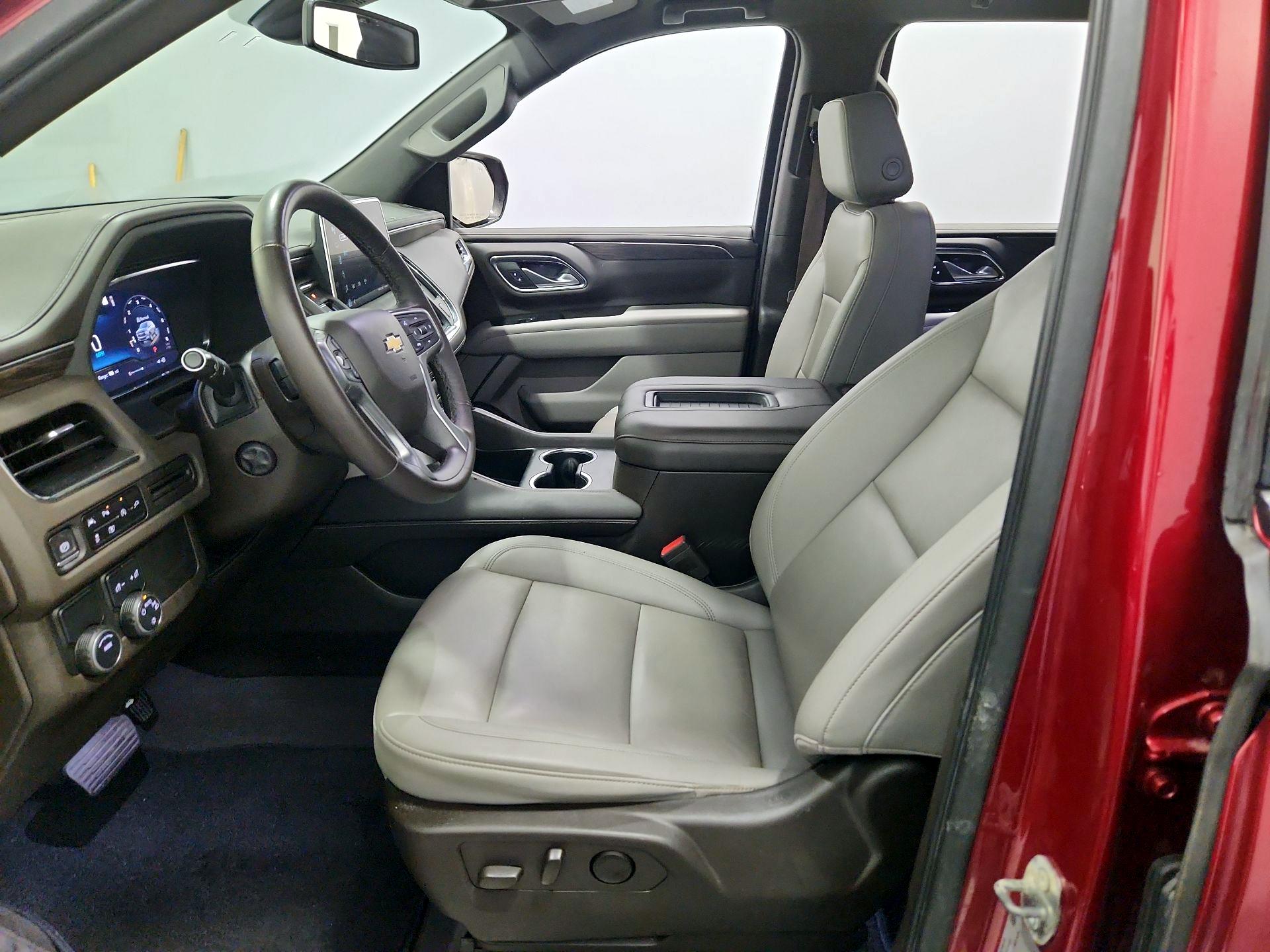 Thumbnail: 2022 Chevrolet Tahoe - 11