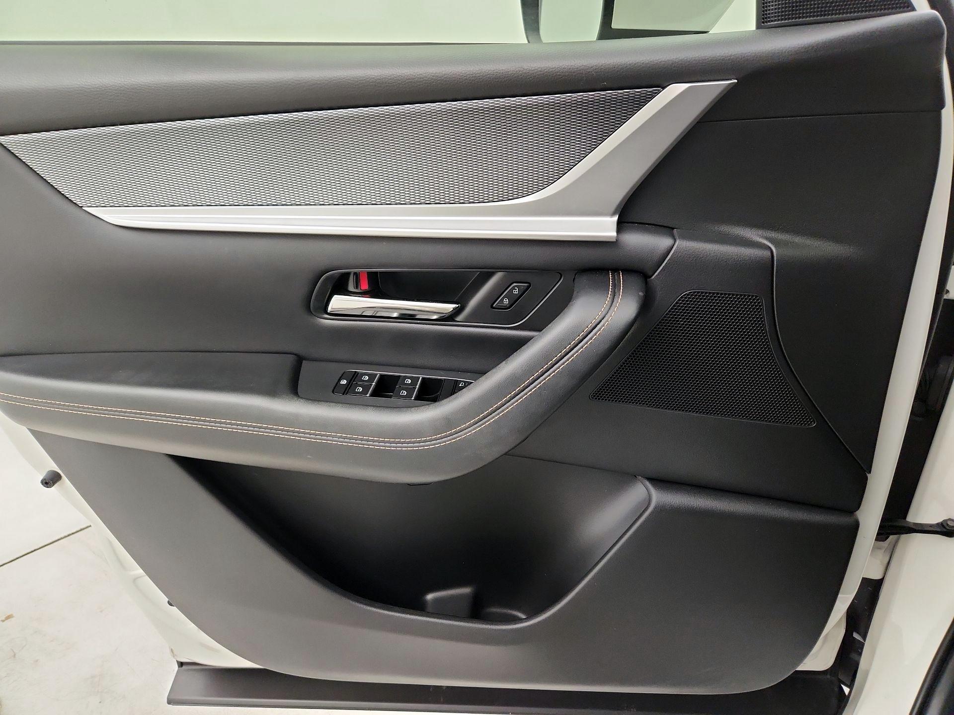 Thumbnail: 2024 Mazda CX-90 - 12