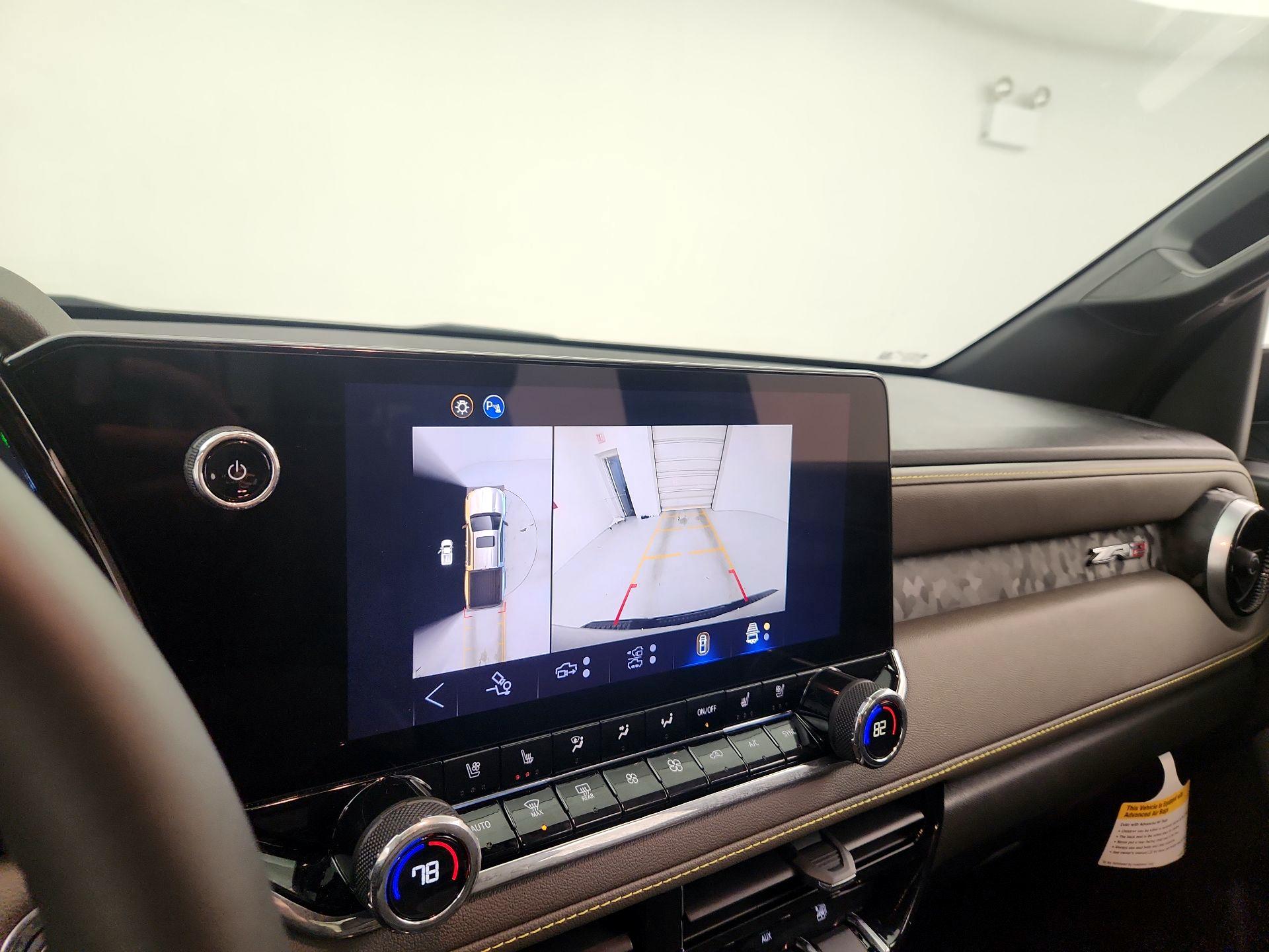 Thumbnail: 2025 Chevrolet Colorado - 15