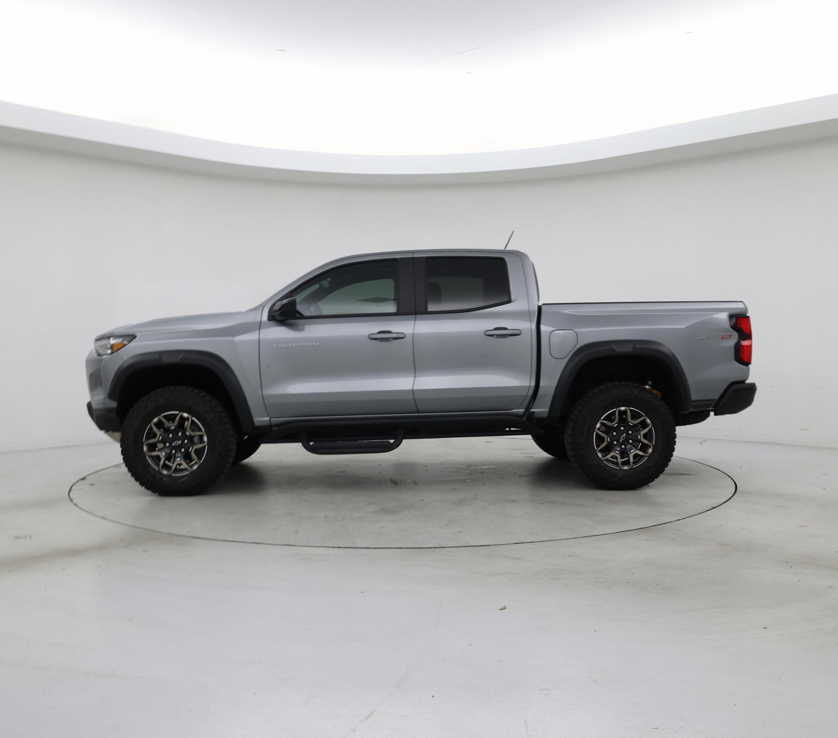 Thumbnail: 2025 Chevrolet Colorado - 3