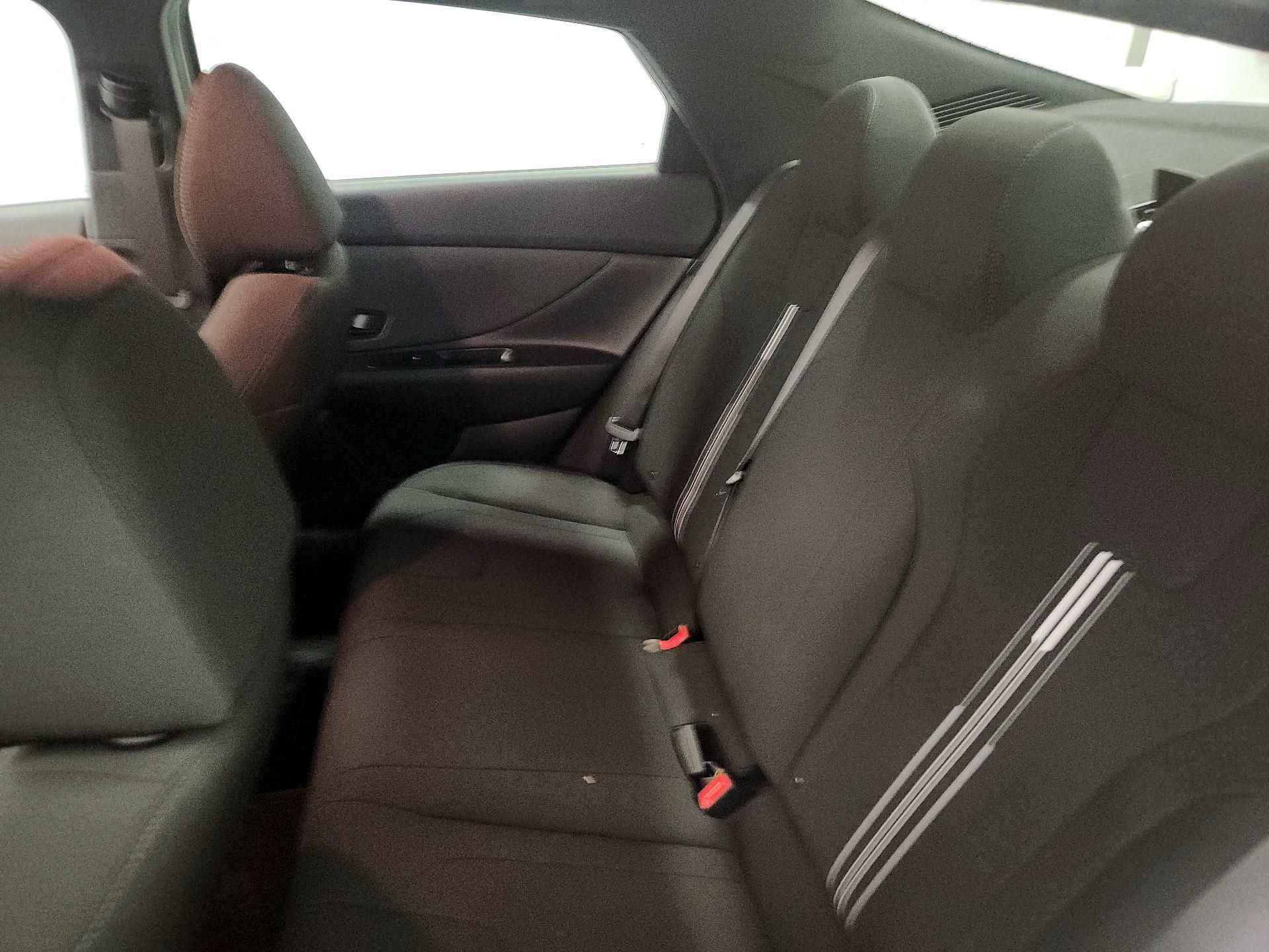 Thumbnail: 2025 Hyundai Elantra - 19