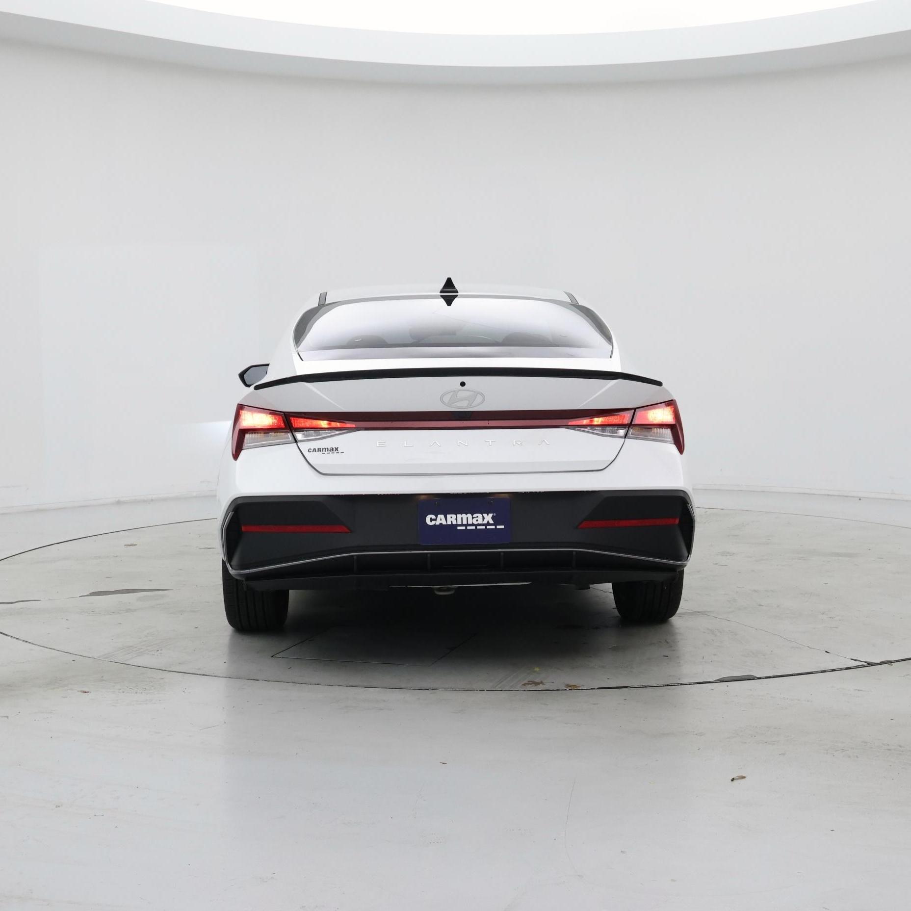 Thumbnail: 2025 Hyundai Elantra - 6